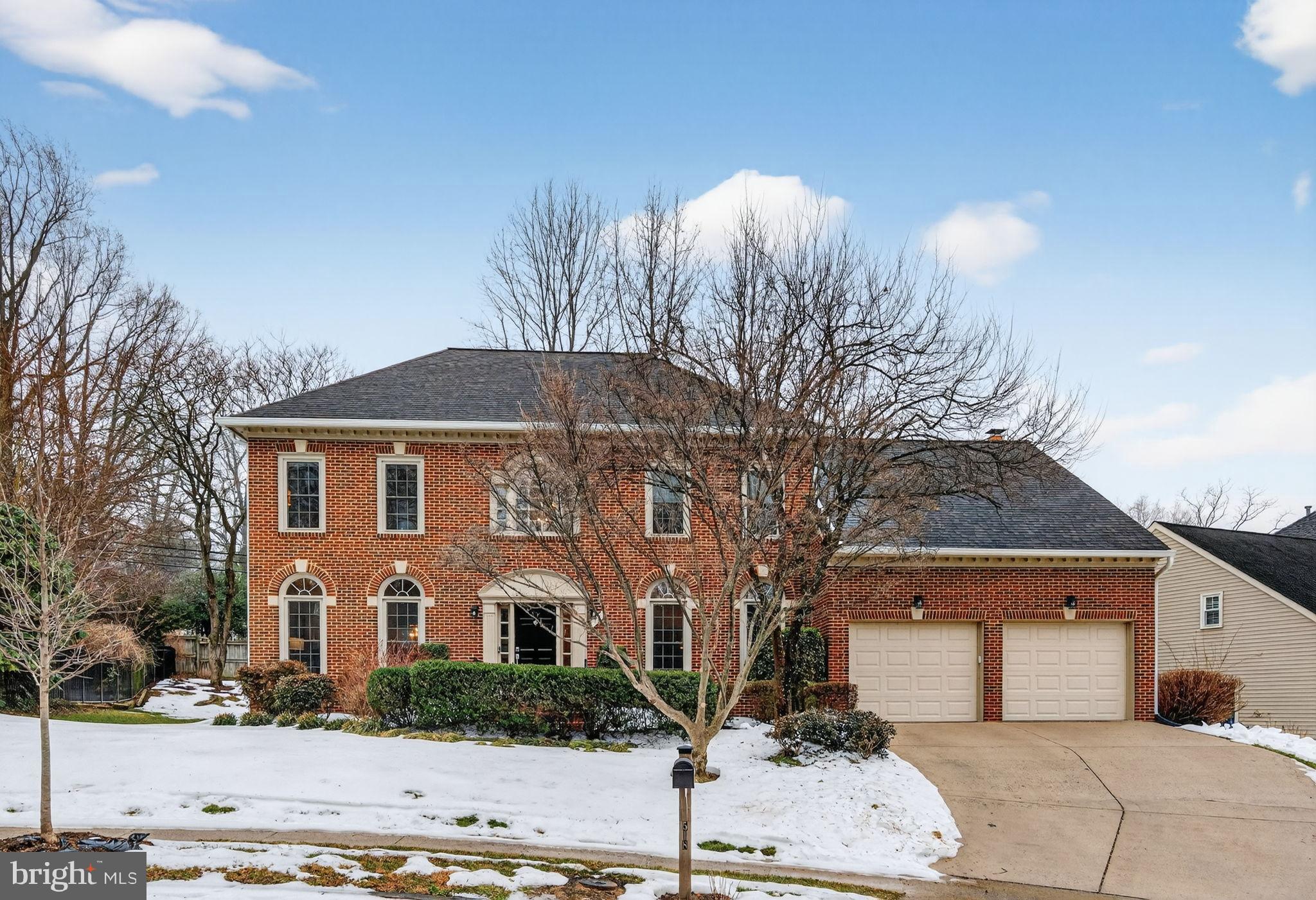 VANDERVATE ESTATES - Residential