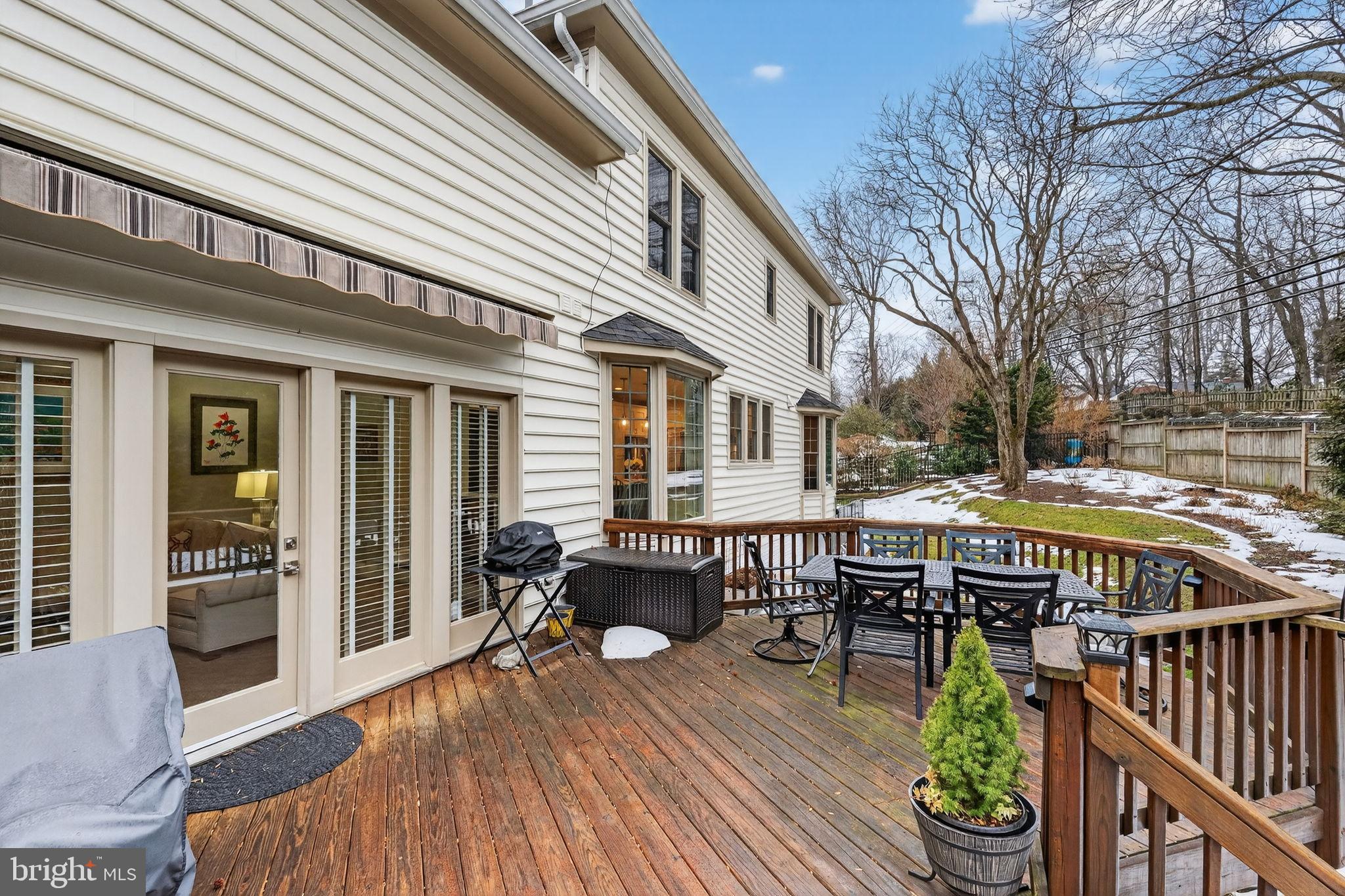 VANDERVATE ESTATES - Residential