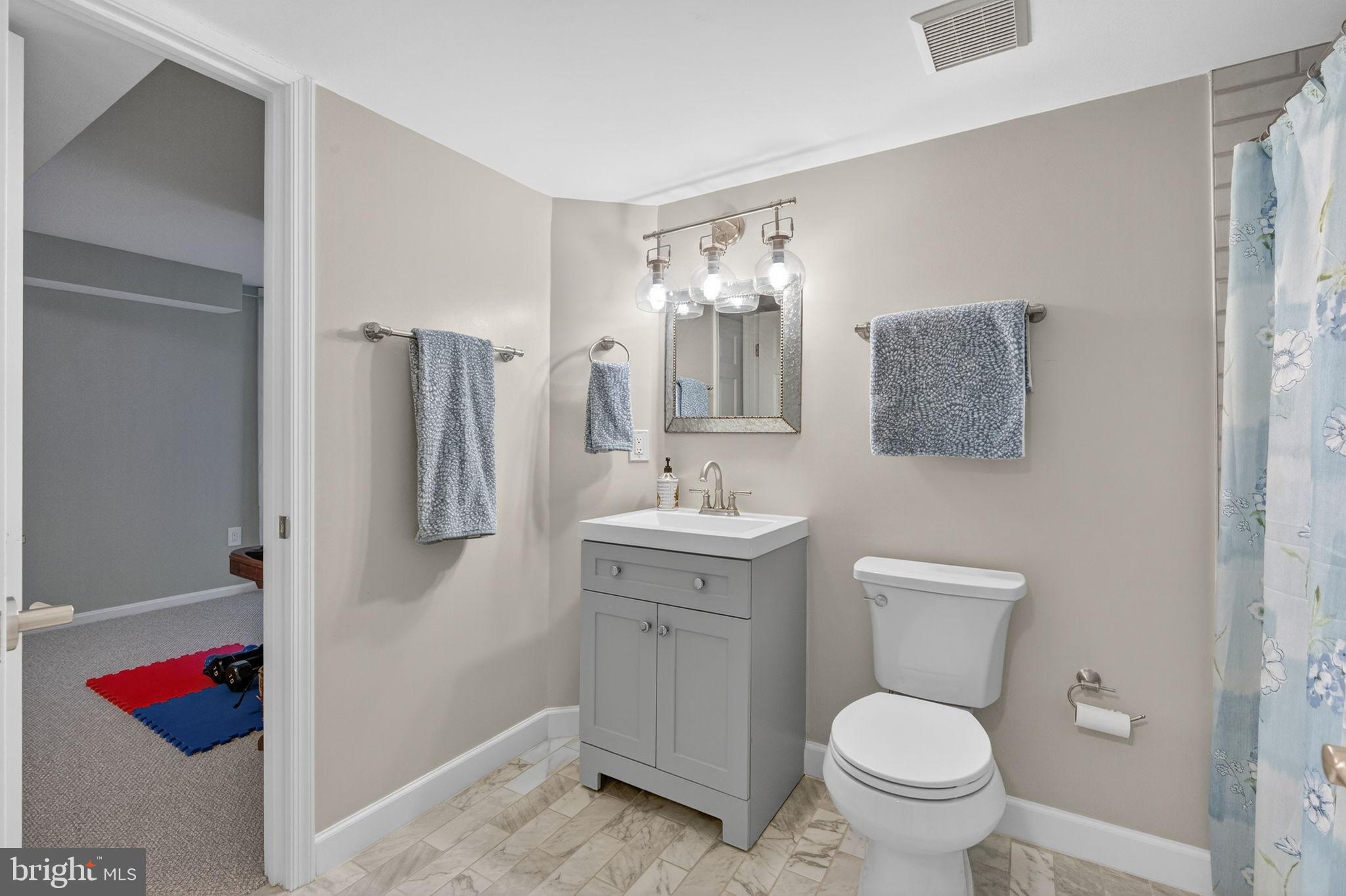 VANDERVATE ESTATES - Residential