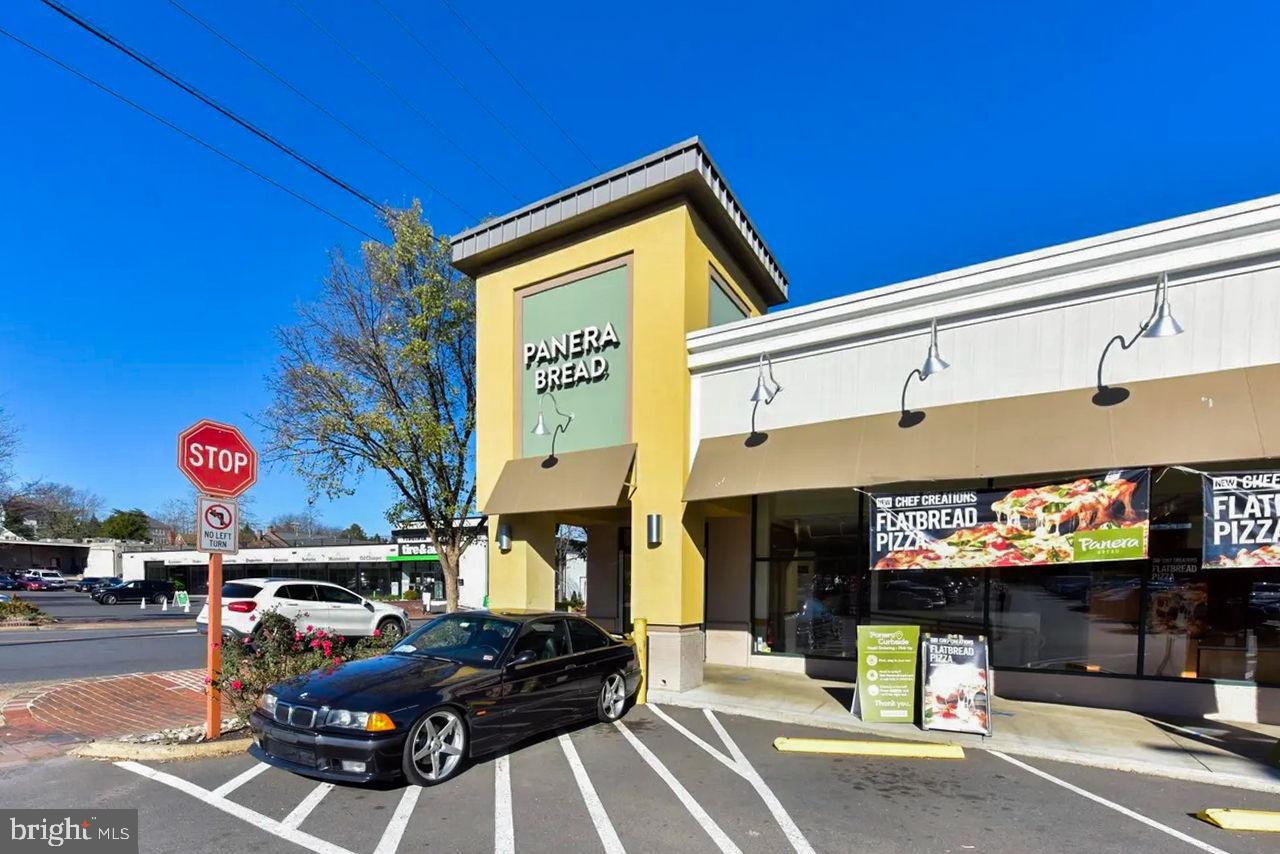 VANDERVATE ESTATES - Residential