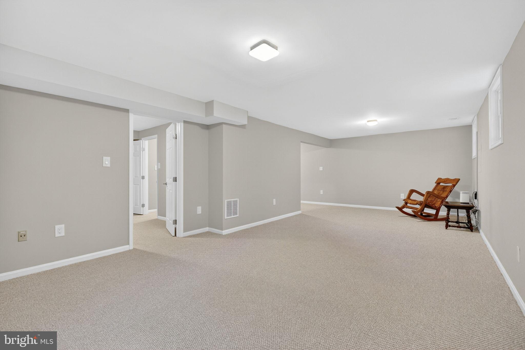 VANDERVATE ESTATES - Residential