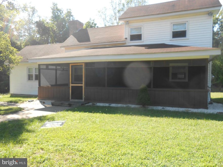 3 bedroom 1 bath older home in Hollywood. Very private location. Screened porch, fireplace with woodstove insert. Credit MUST be good. Pets case by case.