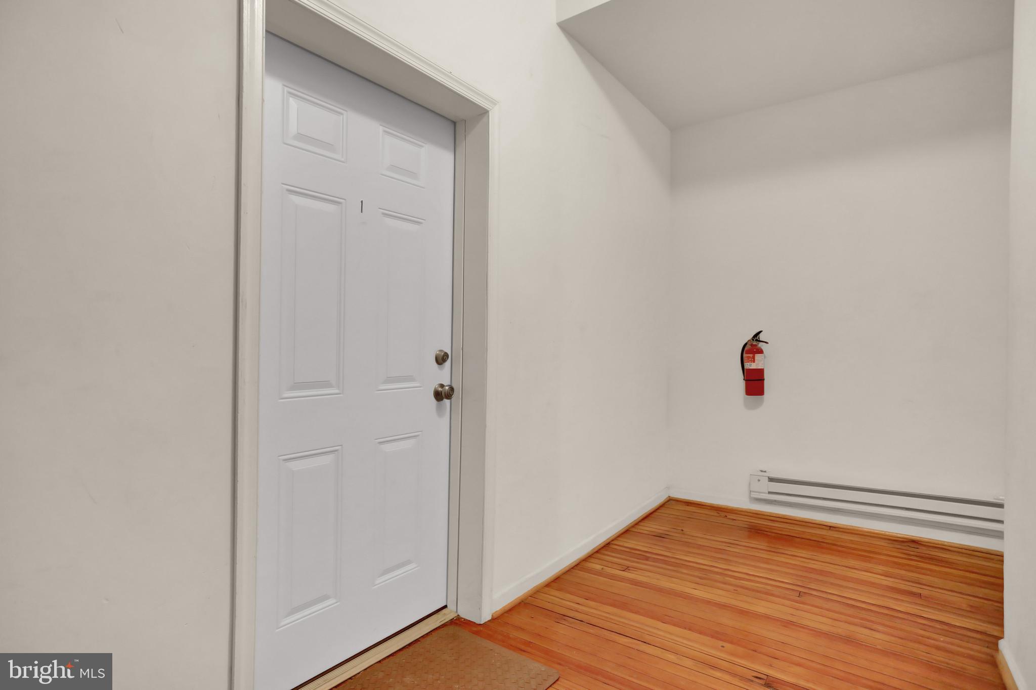 AUCHENTOROLY TERRACE HISTORIC DISTRICT - Residential Lease