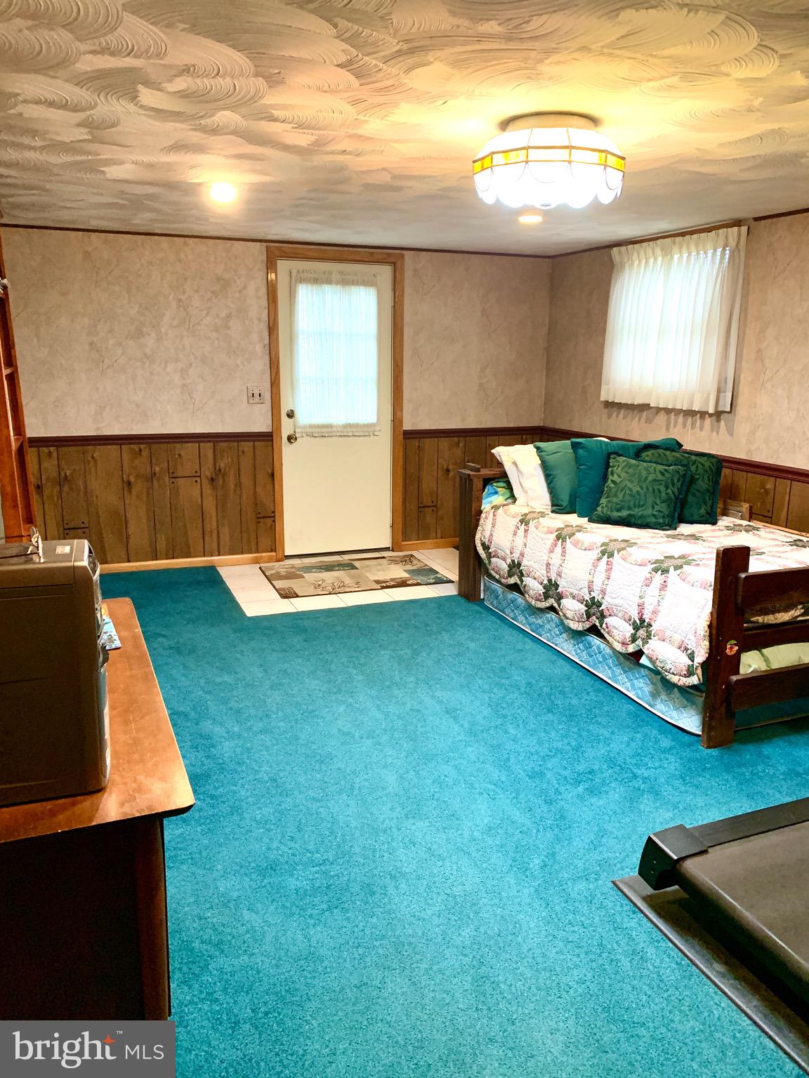 KNOBLEY ESTATES - Residential