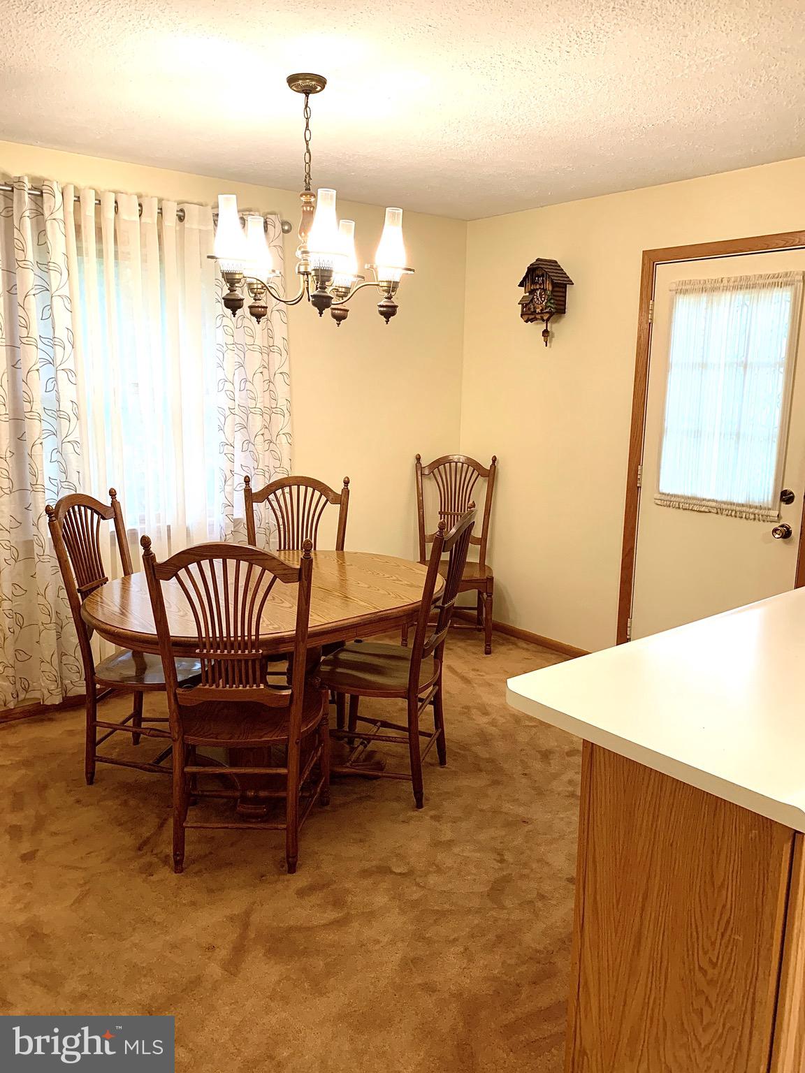 KNOBLEY ESTATES - Residential