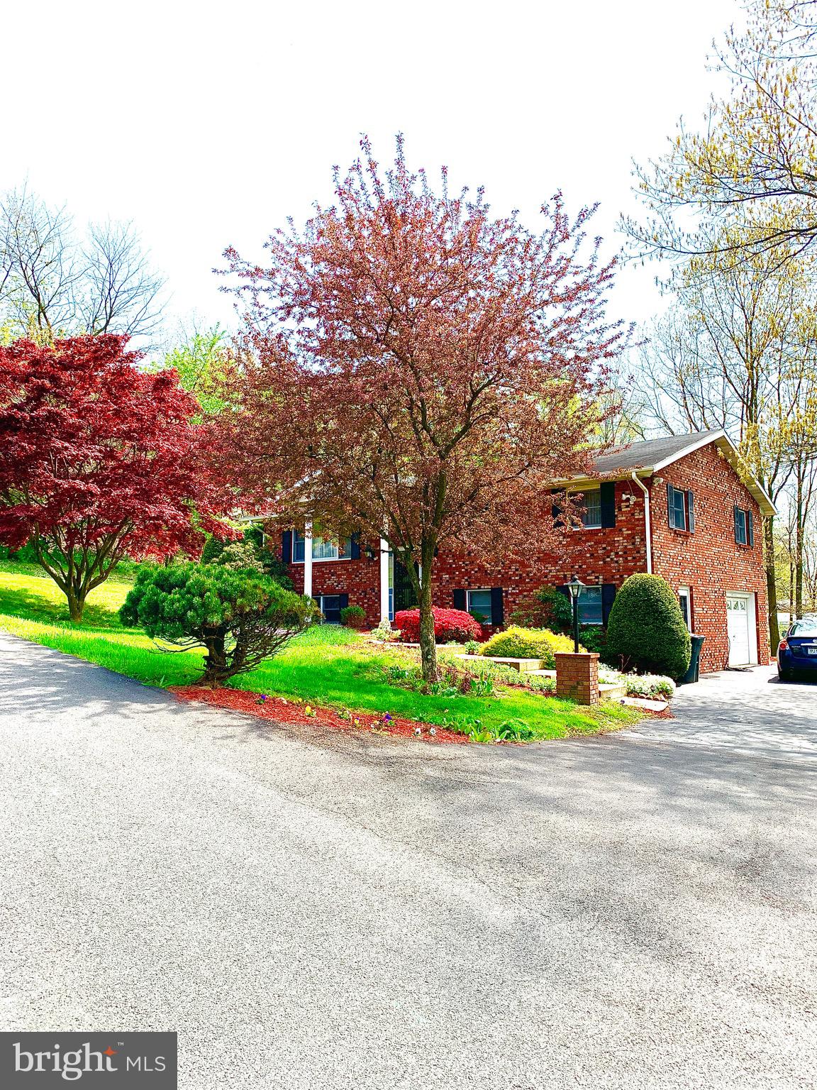 KNOBLEY ESTATES - Residential