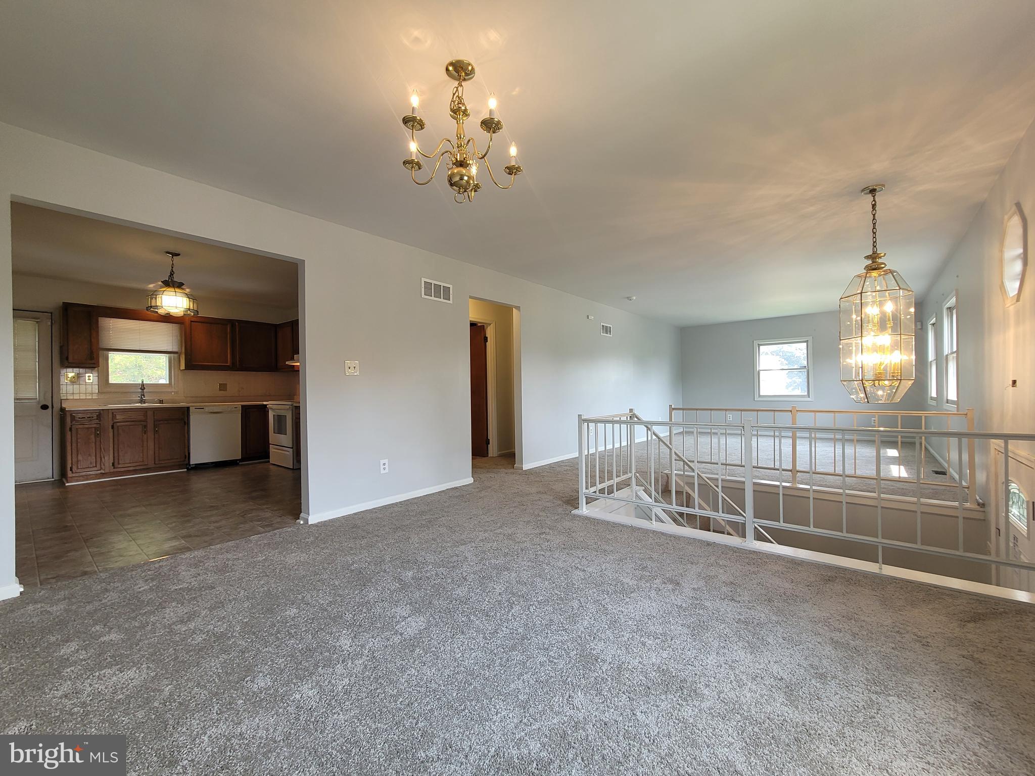 FRIENDSHIP HEIGHTS - Residential