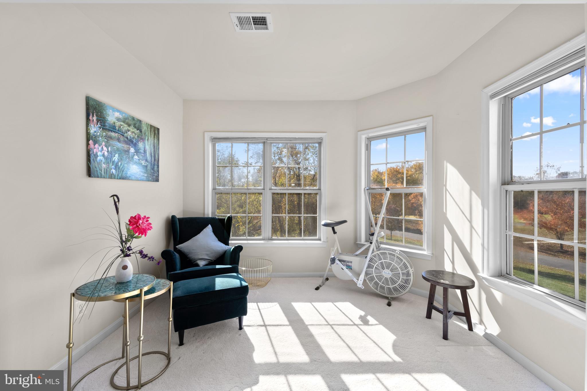 WOODMORE - Residential