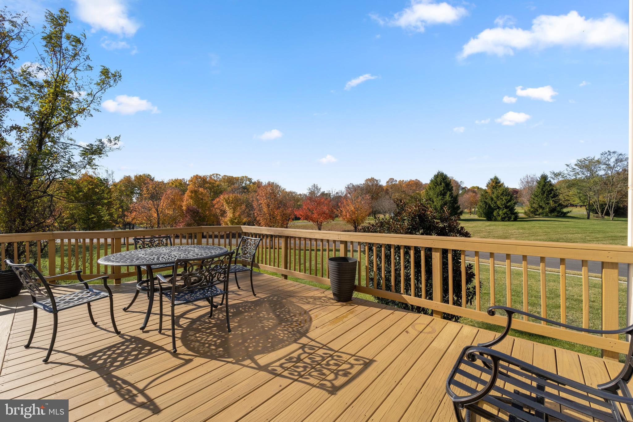 WOODMORE - Residential