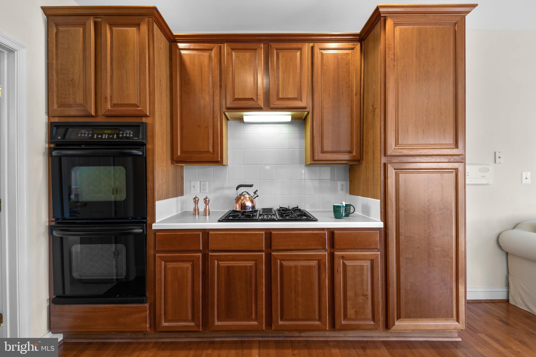 WOODMORE - Residential