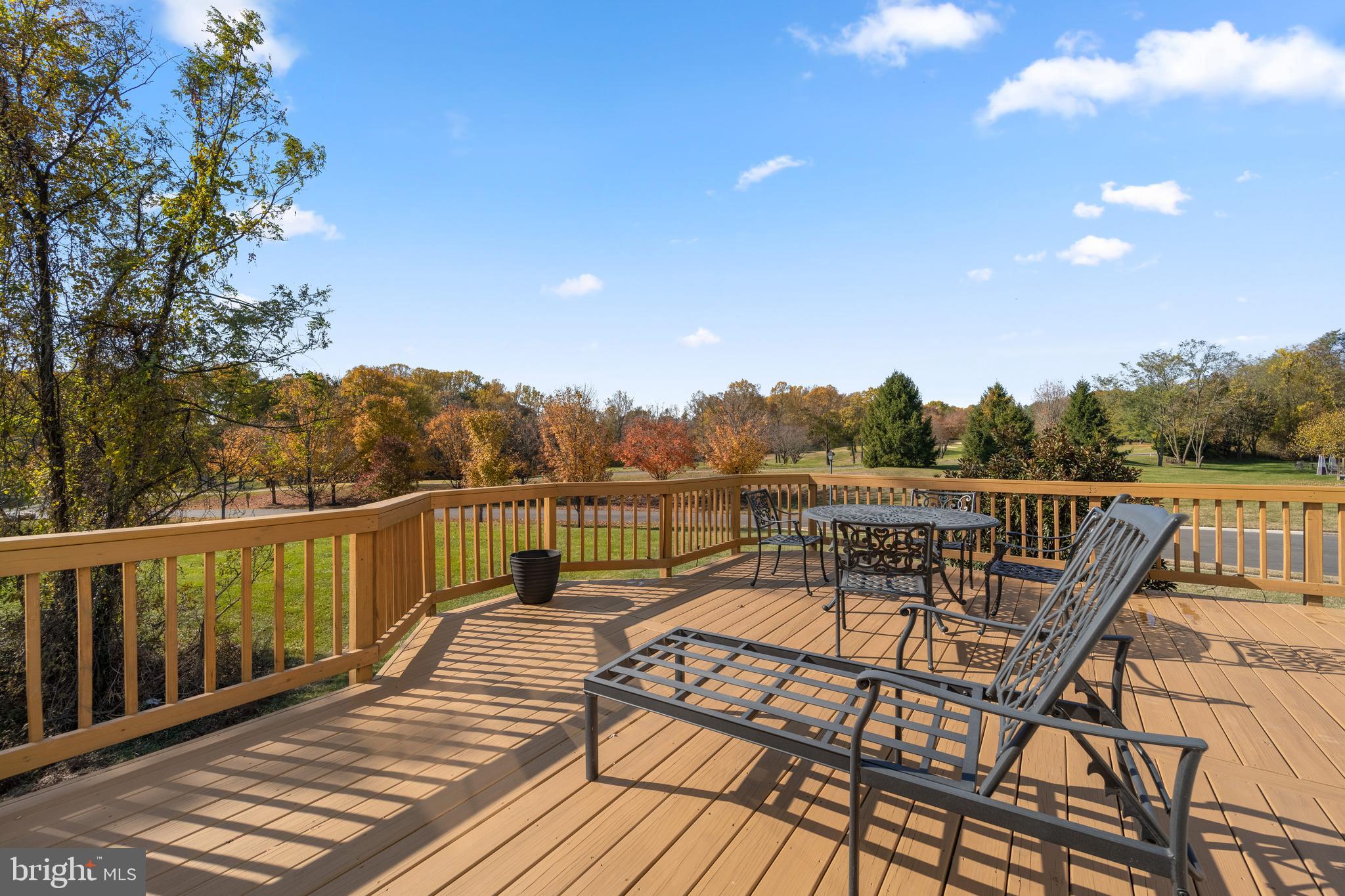 WOODMORE - Residential