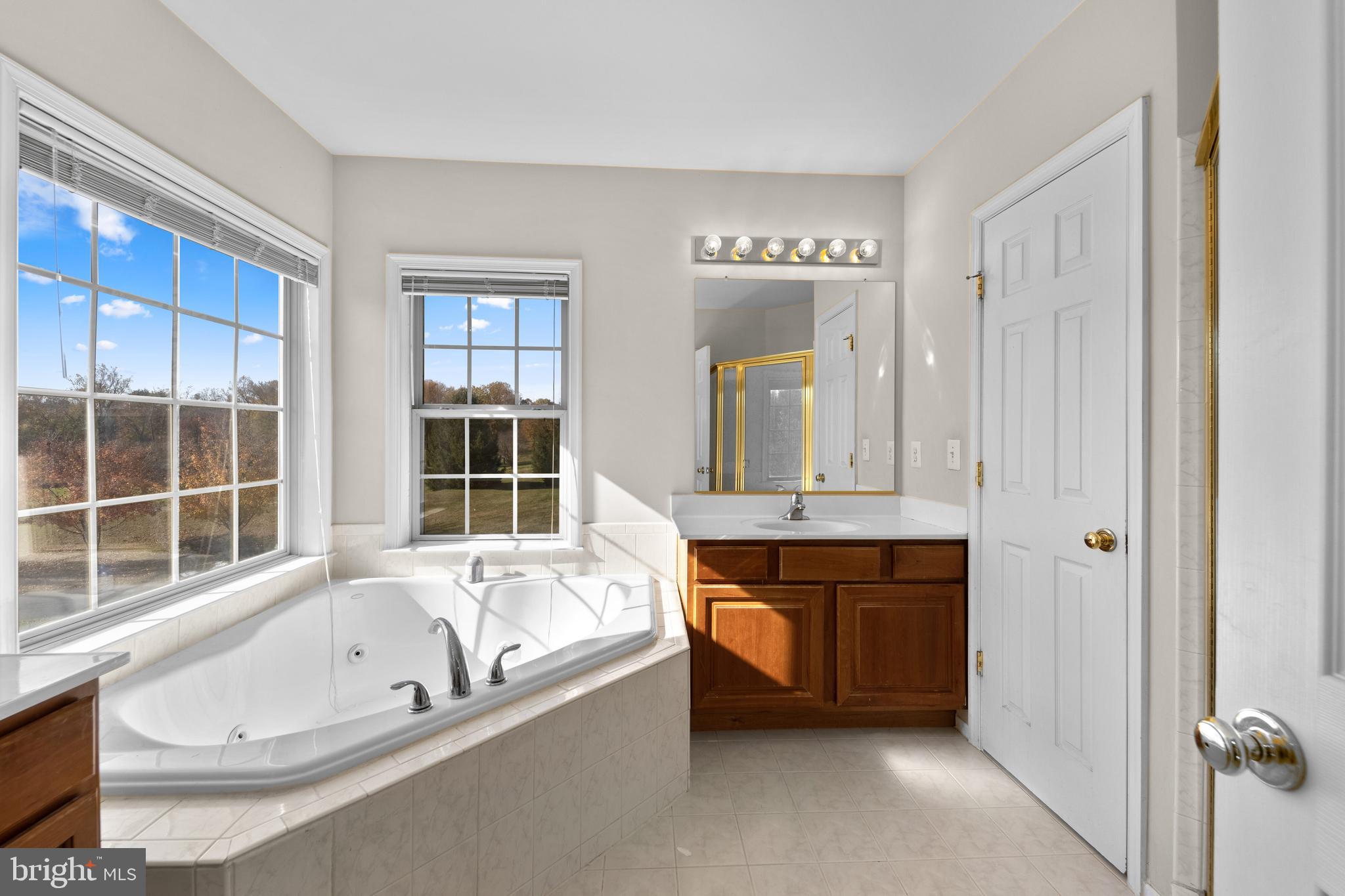 WOODMORE - Residential