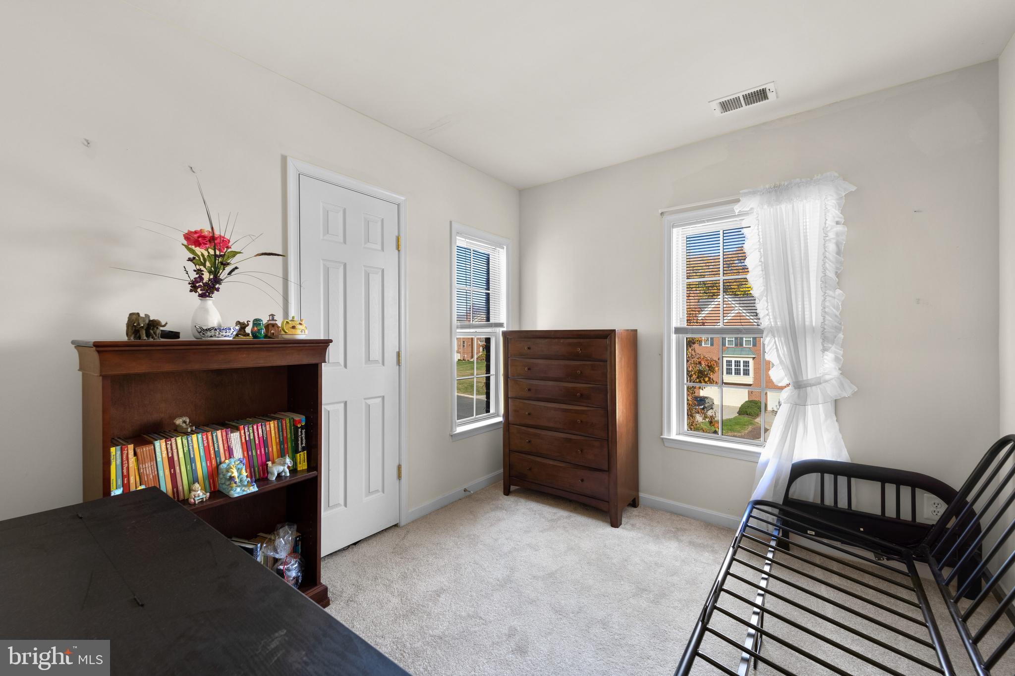 WOODMORE - Residential