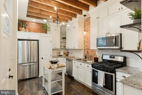 136 N PLUM STREET LANCASTER PA 17602