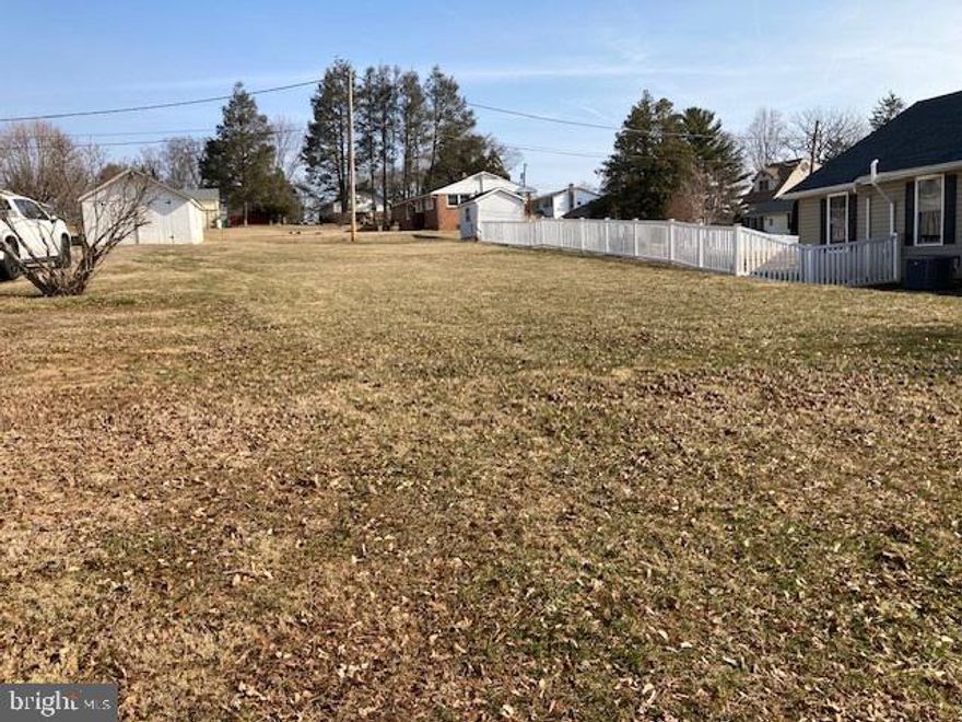 Great location for your next home! This is a gently rolling lot with public water & sewer hookup available.  Its location makes it convenient for out-of-county commuters, shopping, schools and recreational activities. It's just a short walk to restaurants and shops in historic Sykesville. There are 3 additional lots available within close proximity to this one.