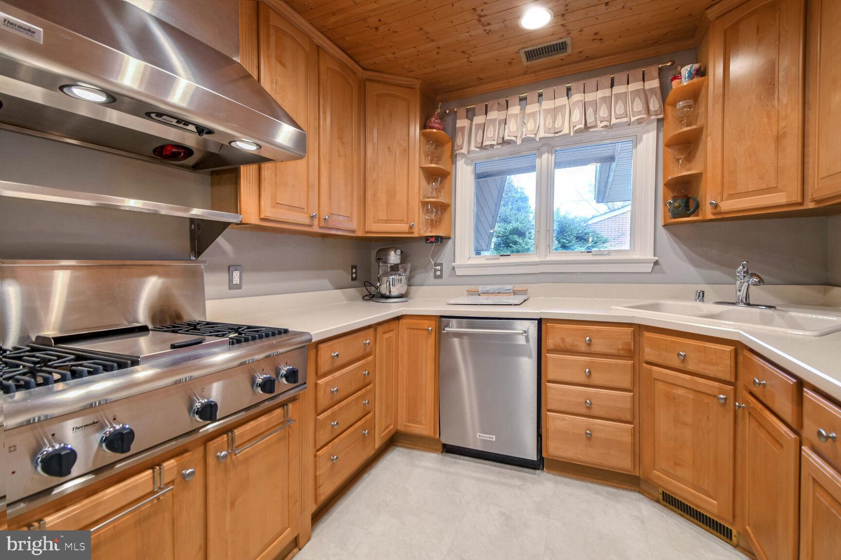 PT ROCKVILLE TWN RES 1 - Residential