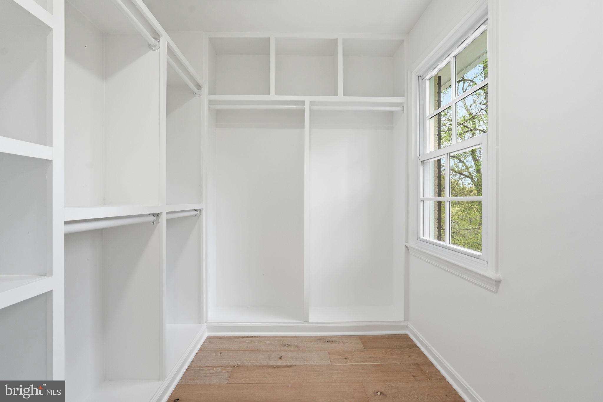 FOLKSTONE - Residential