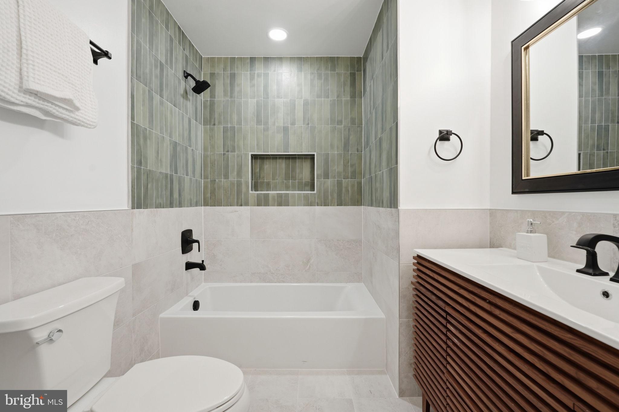 FOLKSTONE - Residential