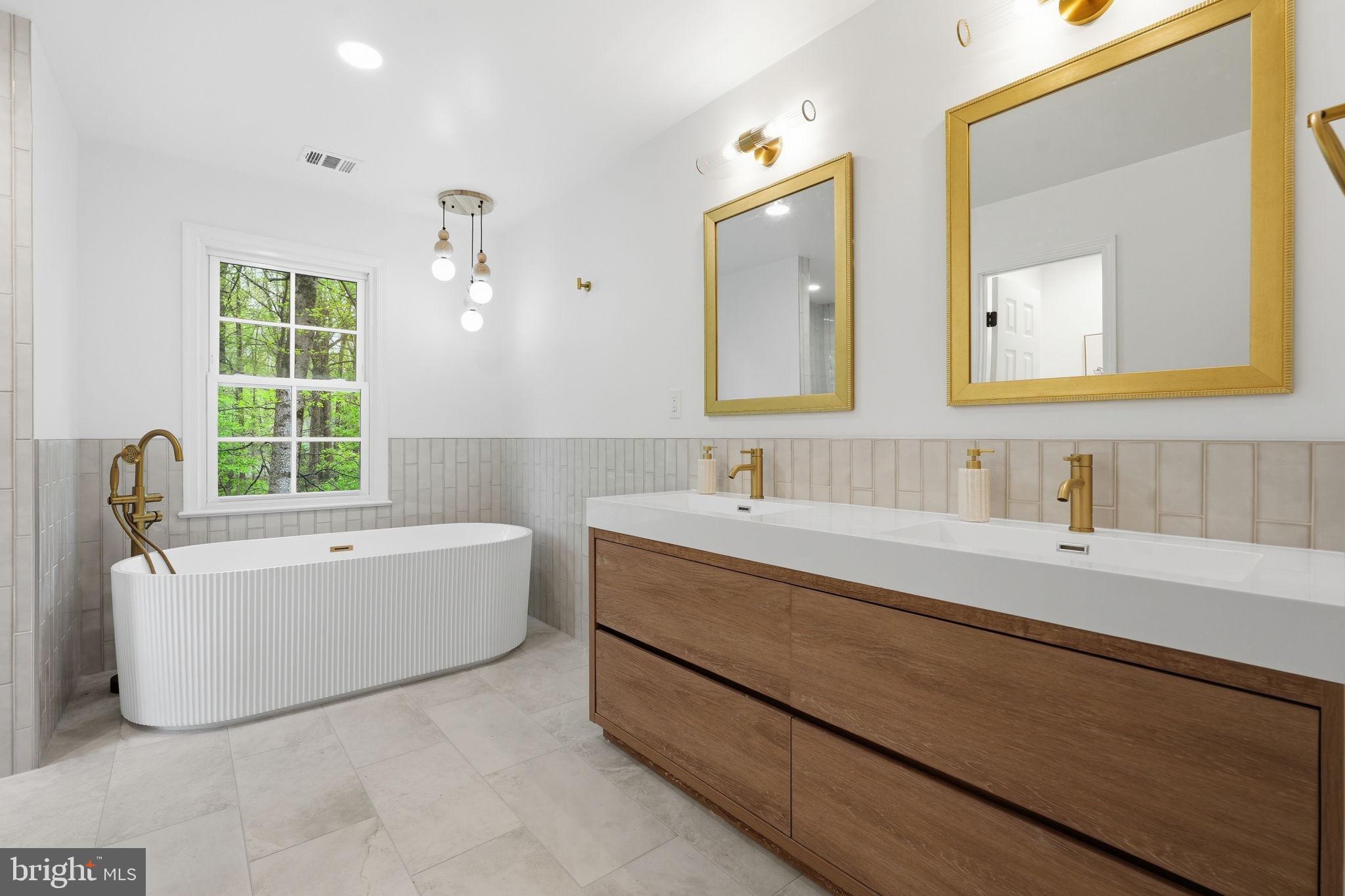 FOLKSTONE - Residential