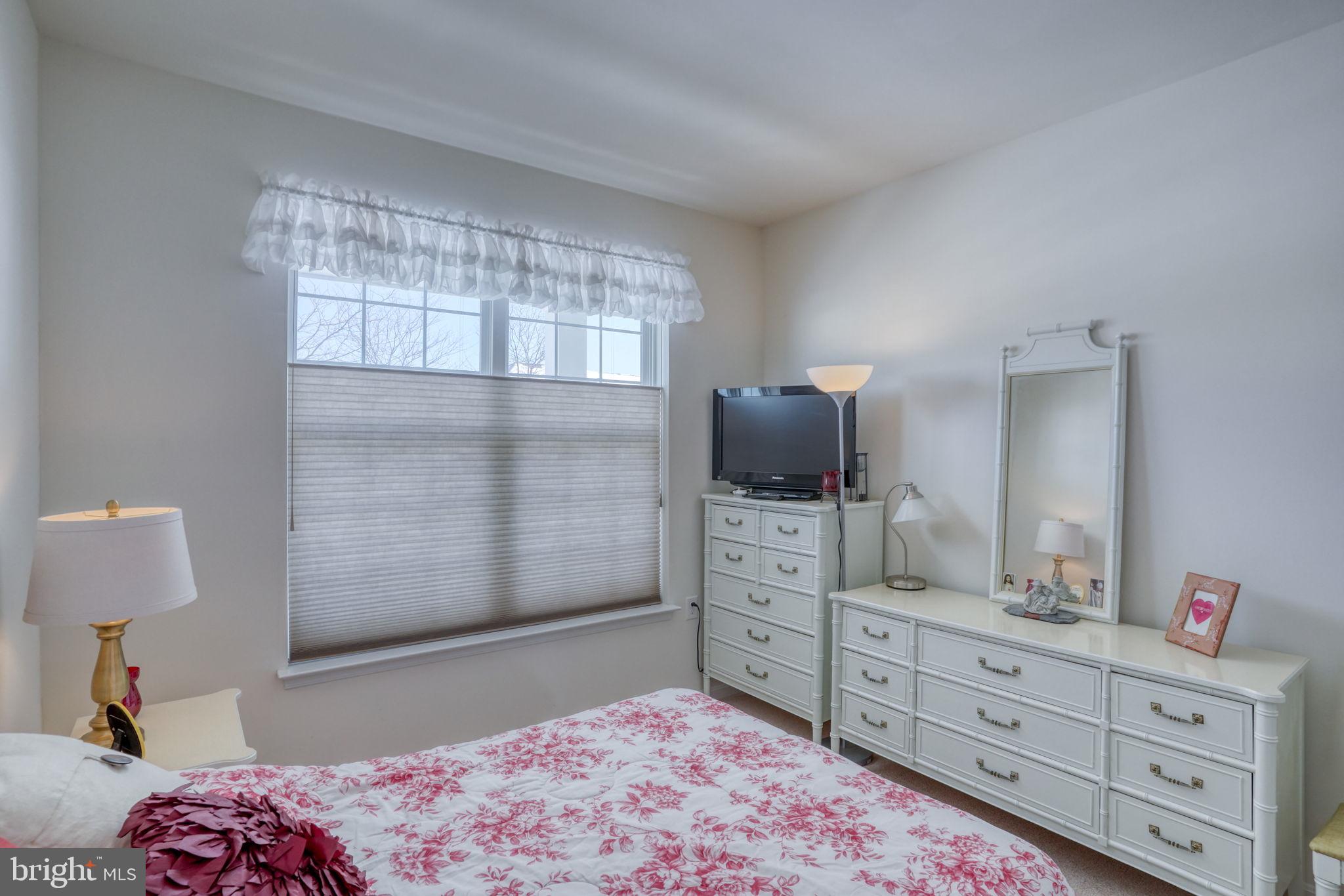 SPRING ARBOR - Residential