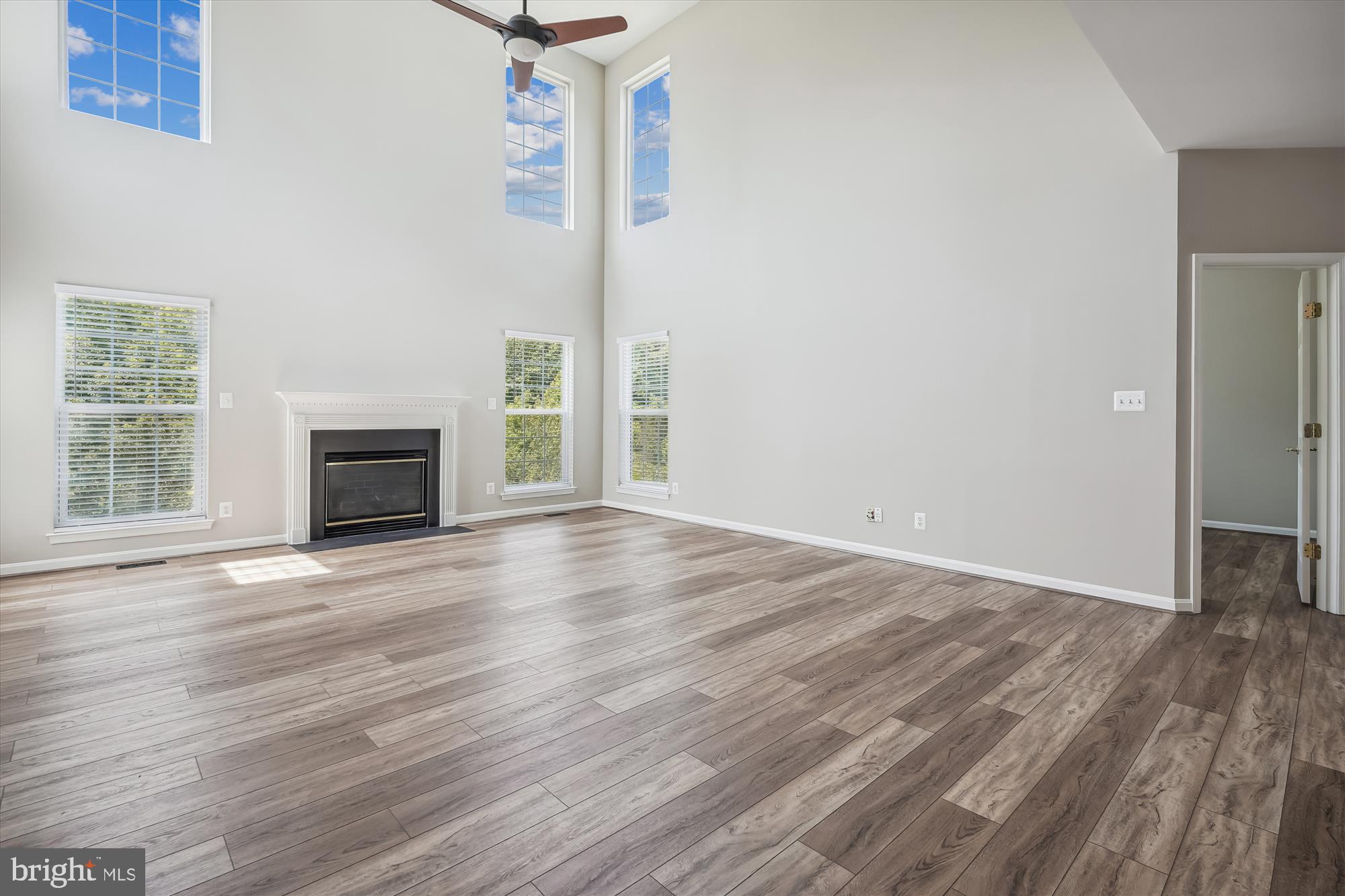 SOUTH BRIDGE - Residential Lease