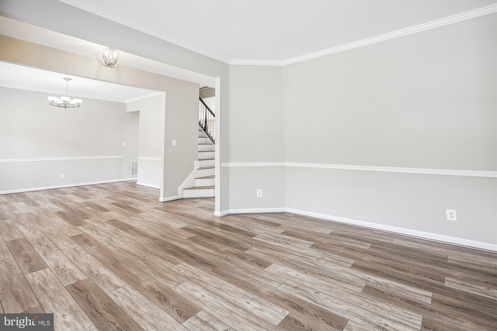 SOUTH BRIDGE - Residential Lease