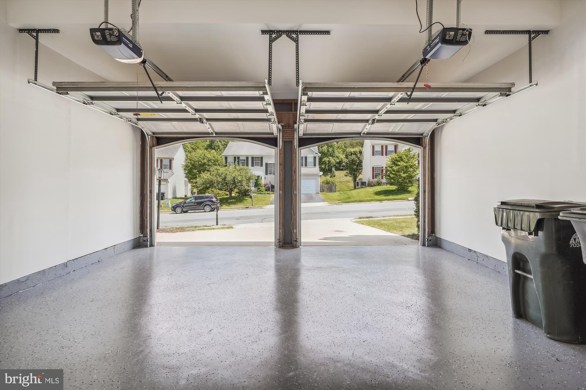 SOUTH BRIDGE - Residential Lease