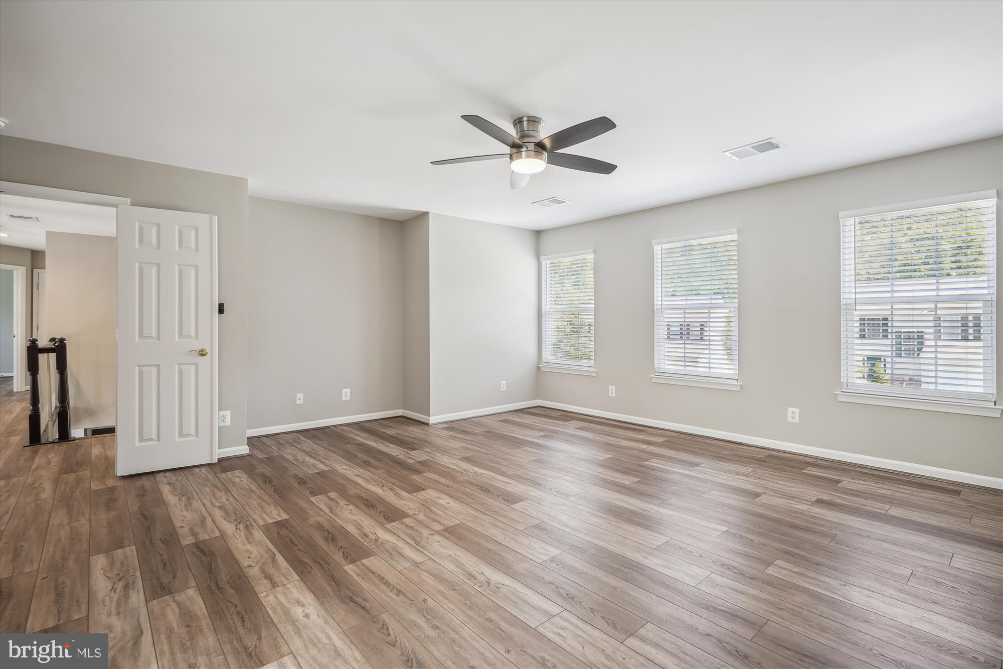 SOUTH BRIDGE - Residential Lease