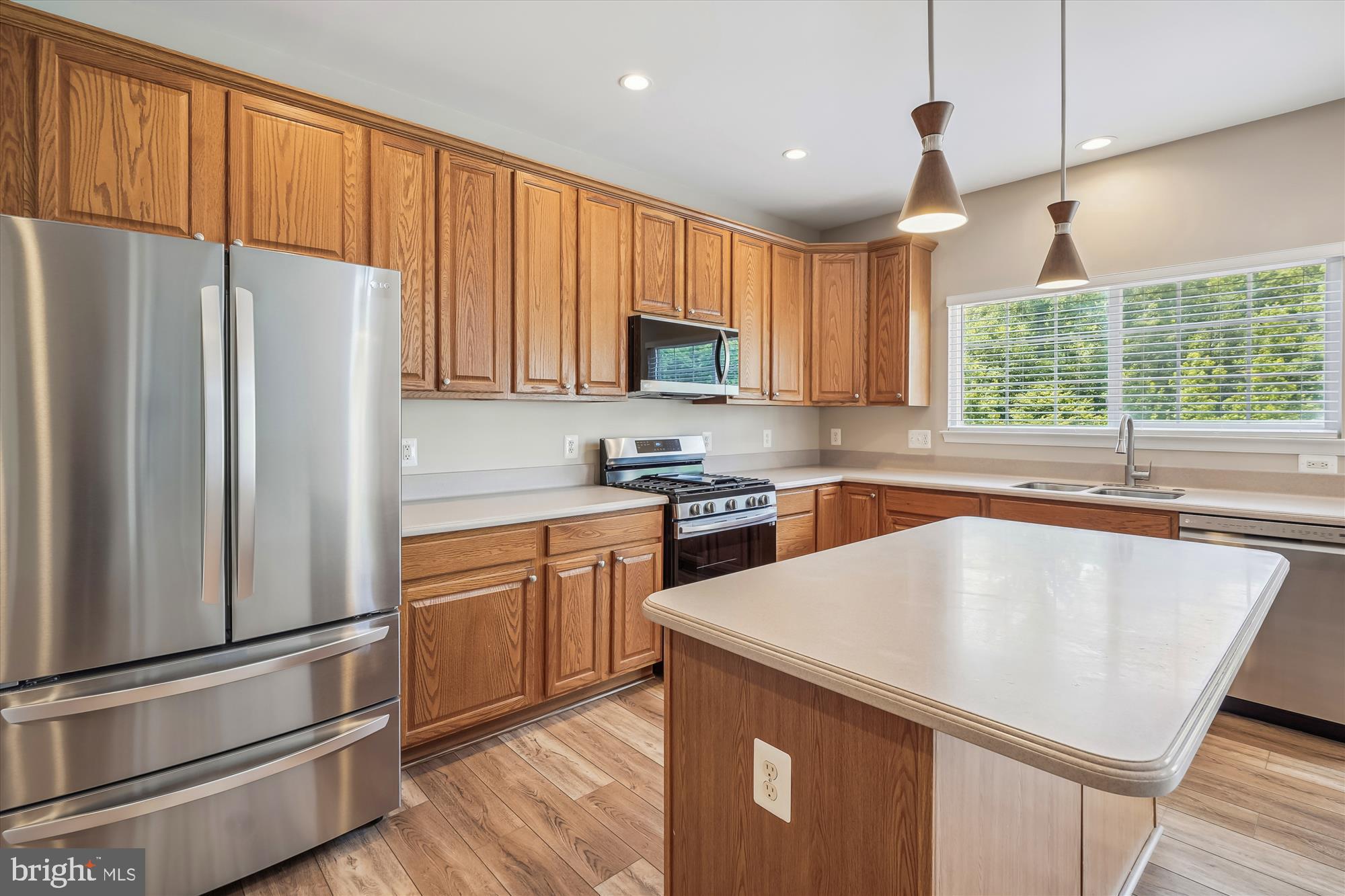 SOUTH BRIDGE - Residential Lease