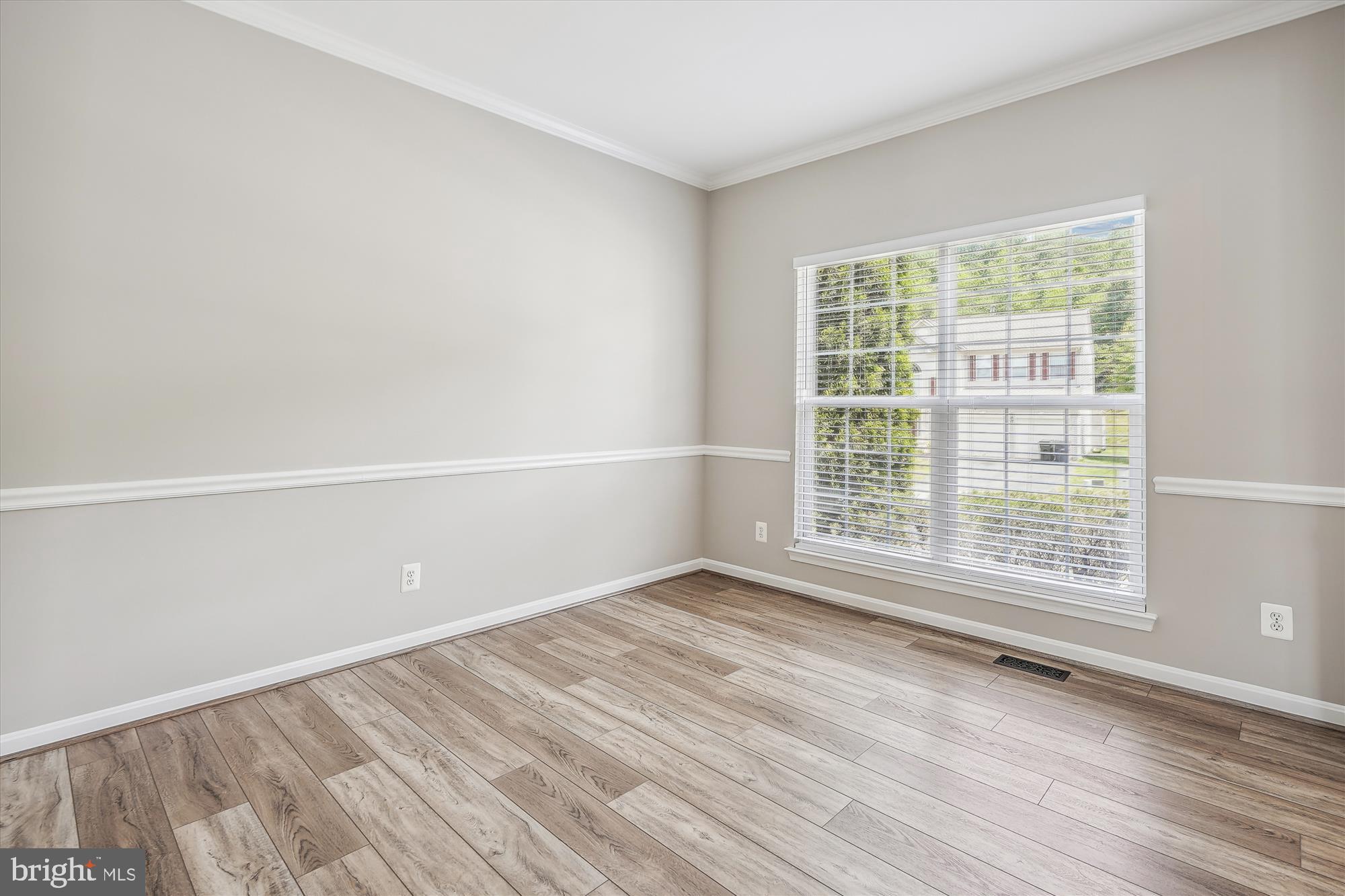 SOUTH BRIDGE - Residential Lease