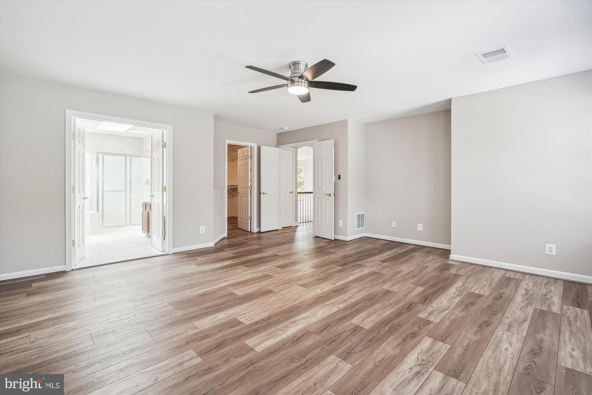 SOUTH BRIDGE - Residential Lease