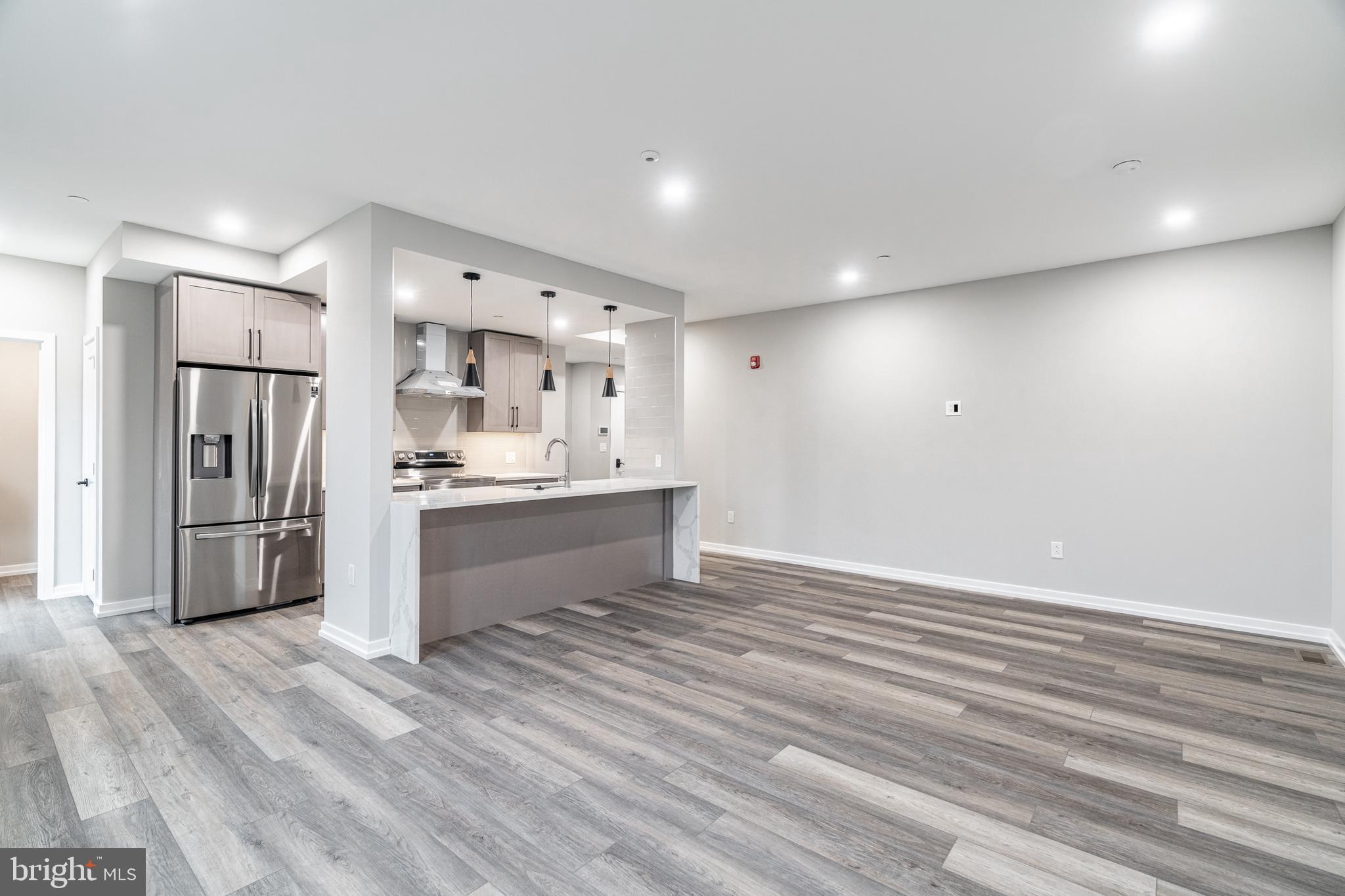 GRADUATE HOSPITAL - Residential Lease