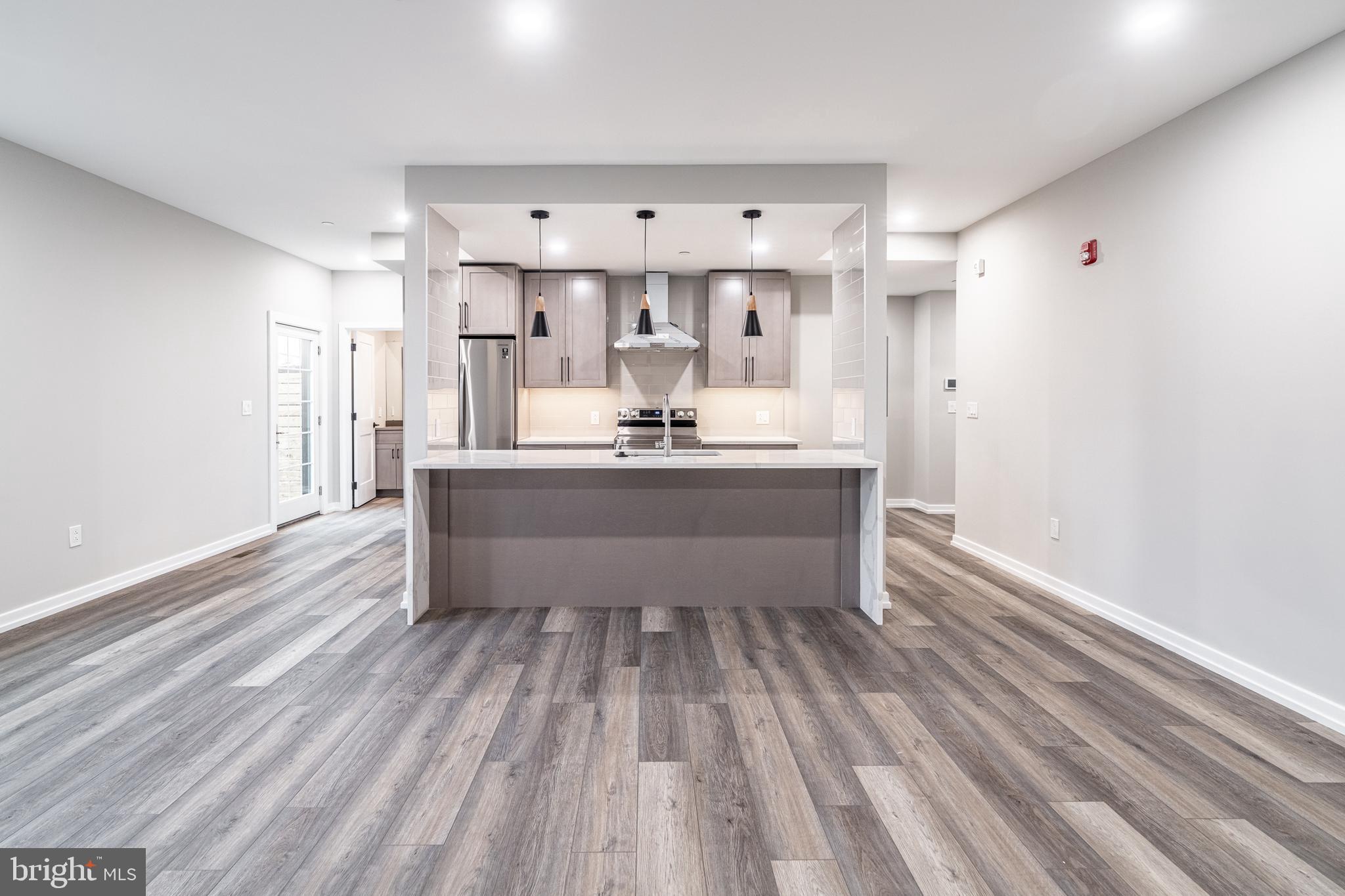 GRADUATE HOSPITAL - Residential Lease