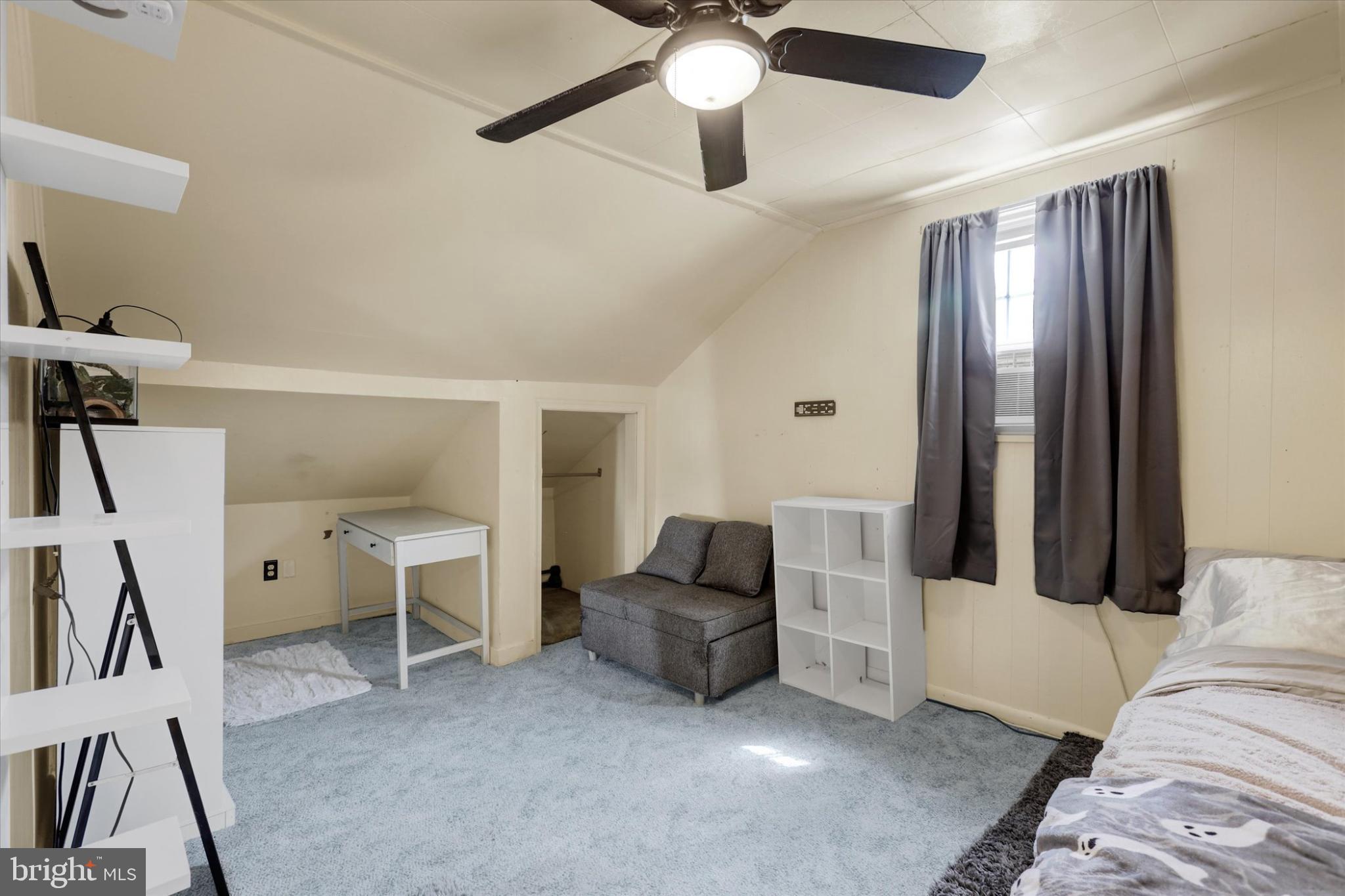 SOUTHAMPTON CUMBERLAND - Residential