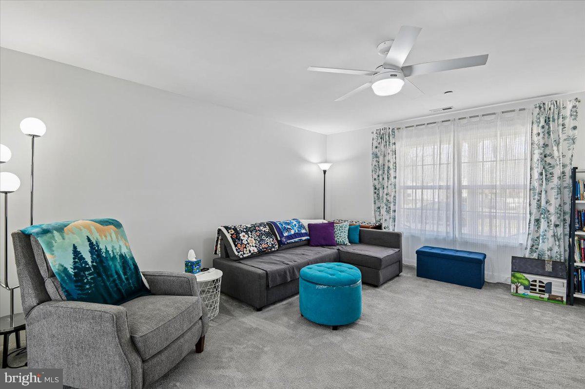 AVALON SHORES - Residential