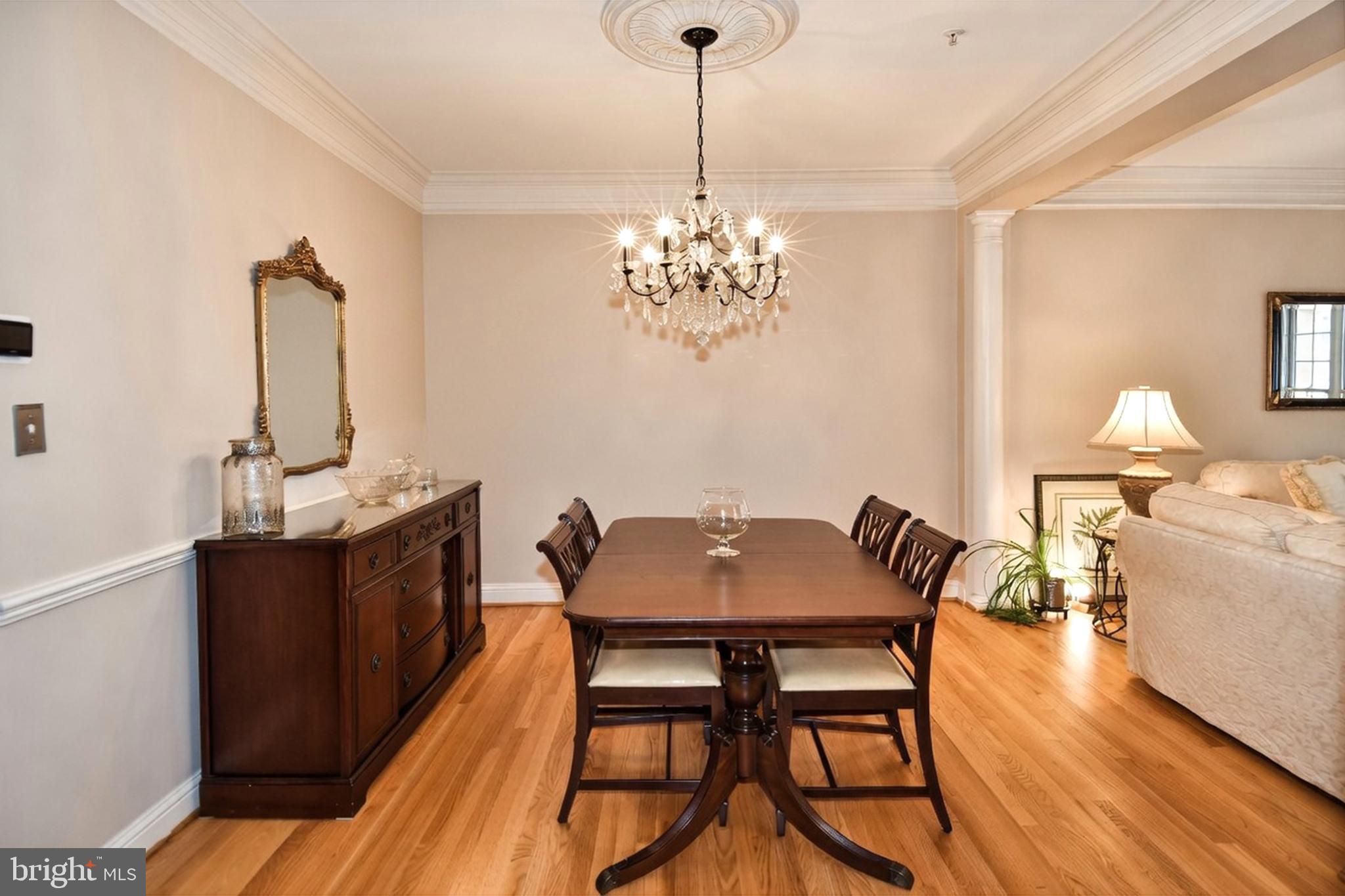 TOWER OAKS - Residential