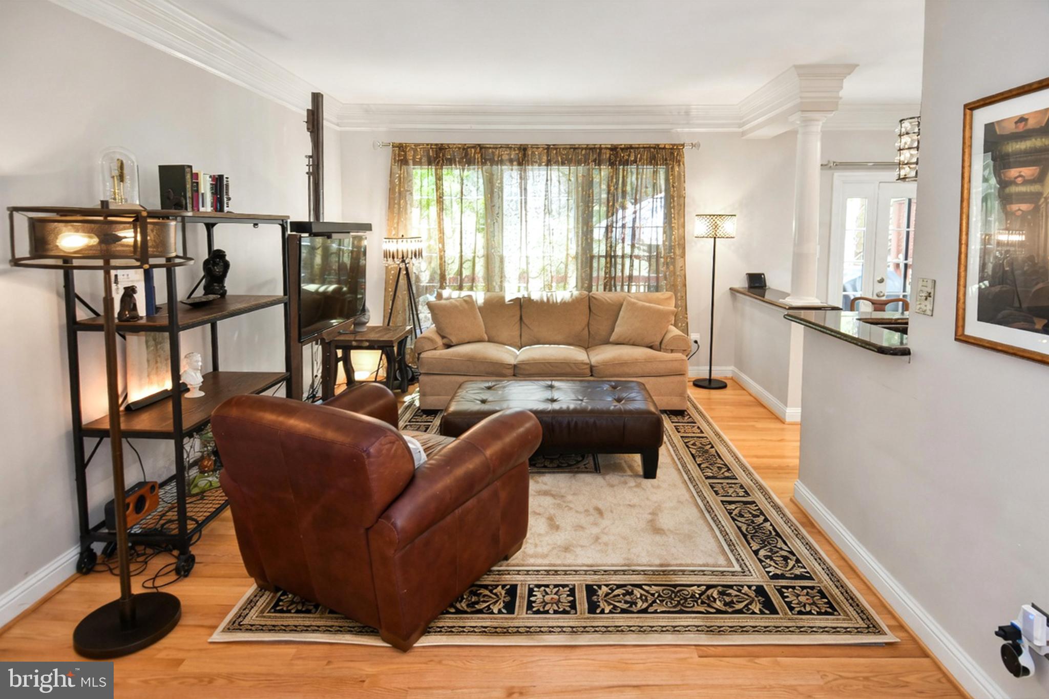 TOWER OAKS - Residential