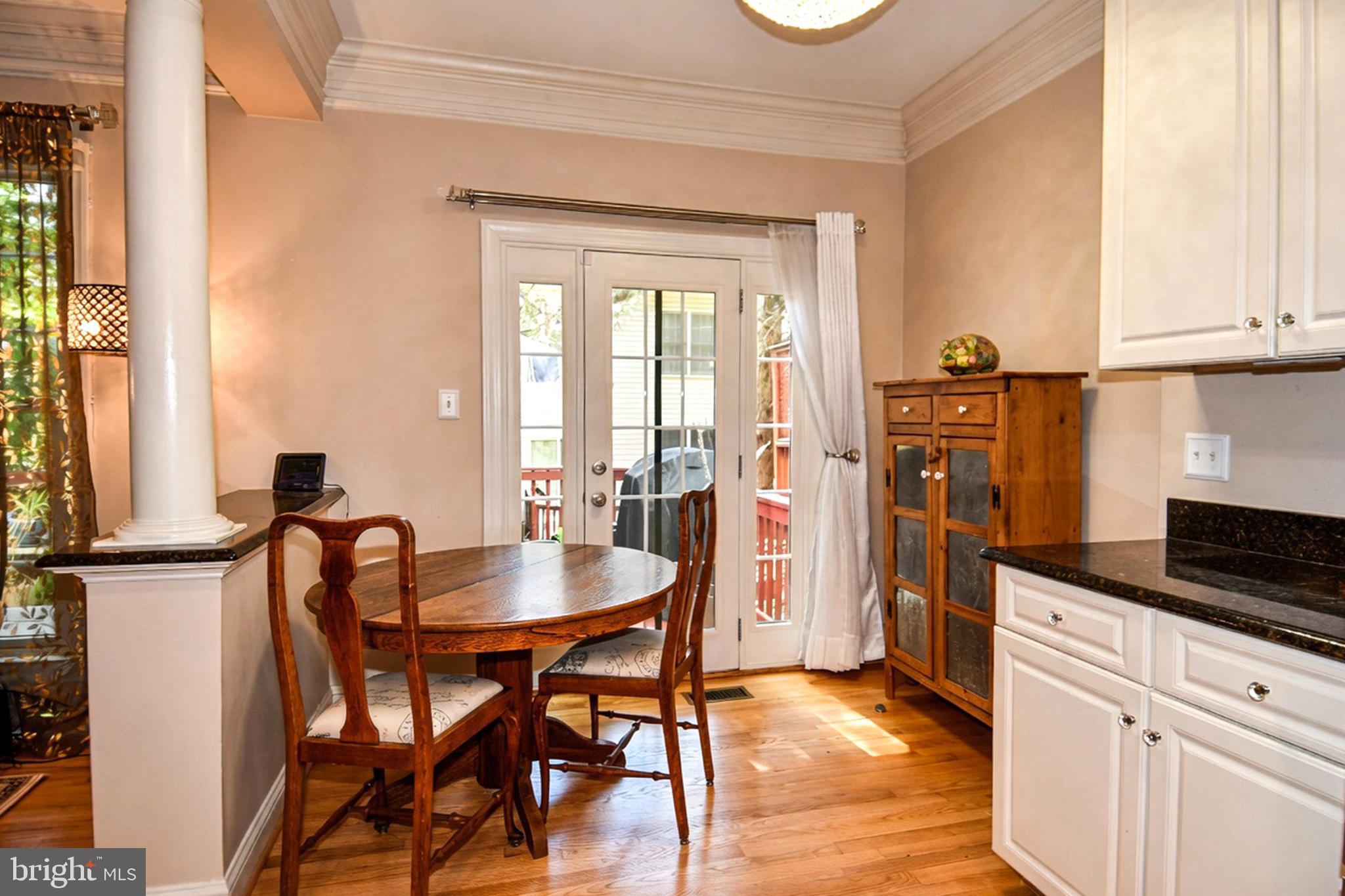 TOWER OAKS - Residential