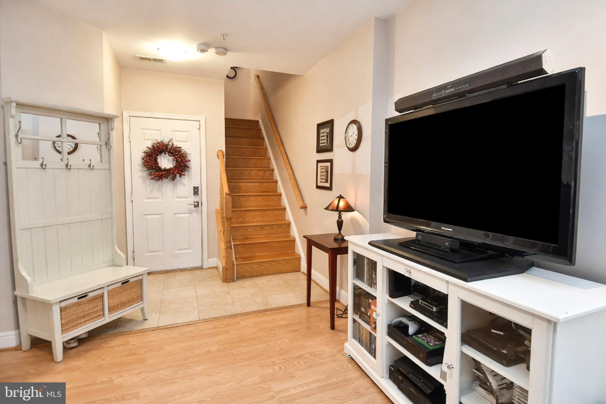 TOWER OAKS - Residential