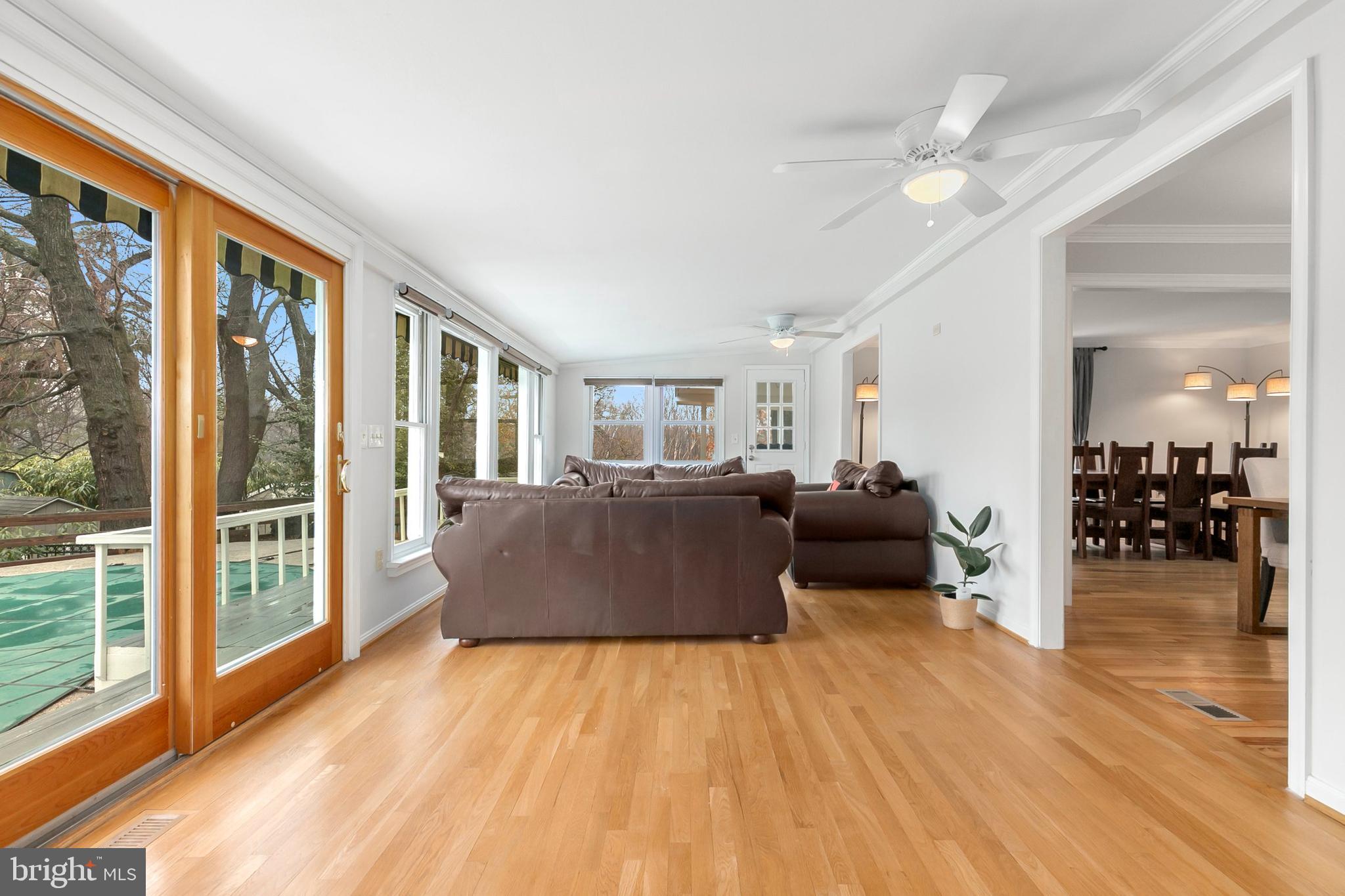 WOODSIDE PARK - Residential