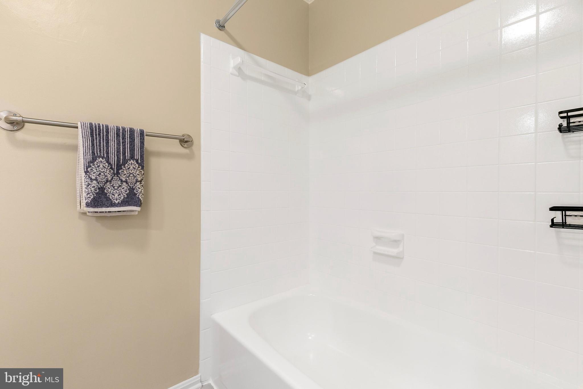 WOODSIDE PARK - Residential