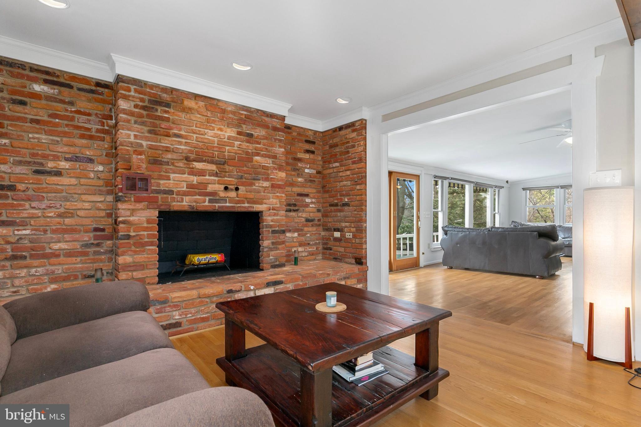 WOODSIDE PARK - Residential