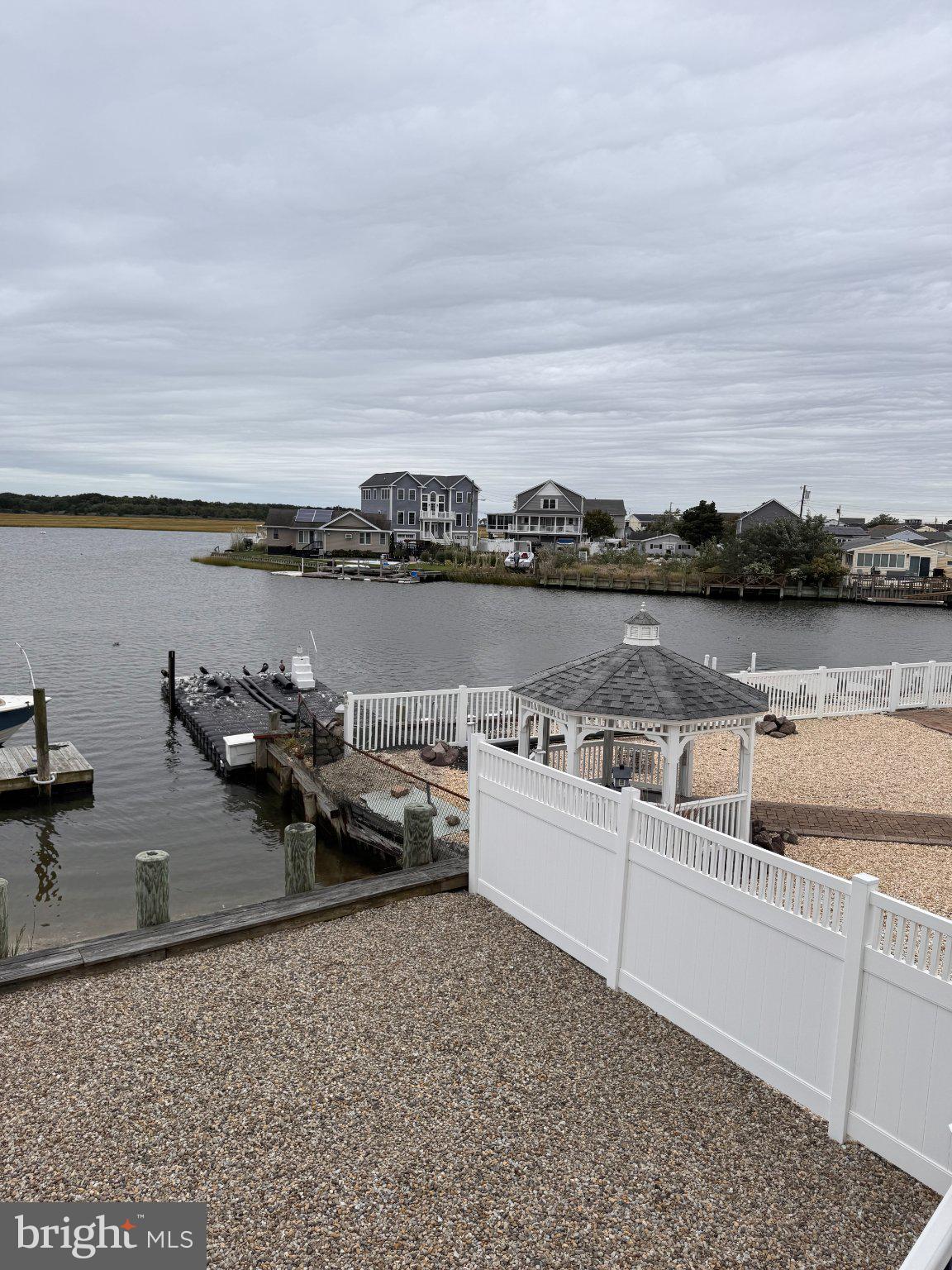 134 E NAVASINK DRIVE