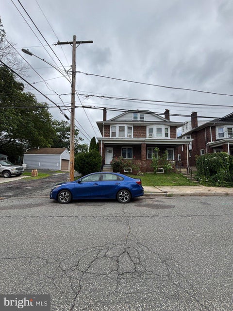 Townhouse For Rent - 70 S Mount Vernon Street<br/> Montgomery County, POTTSTOWN, PA 19464