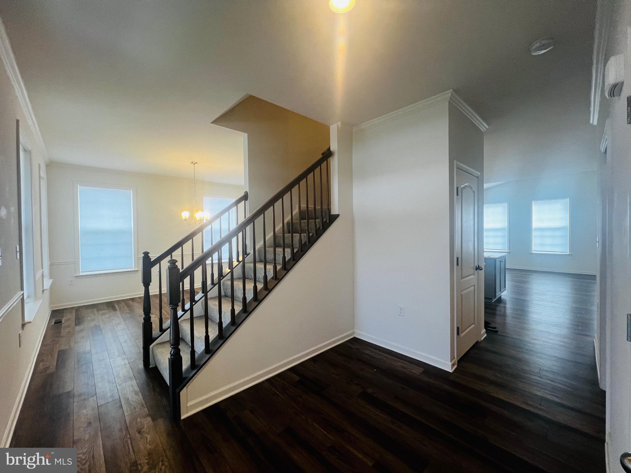 MCCAULEY CROSSING - Residential Lease