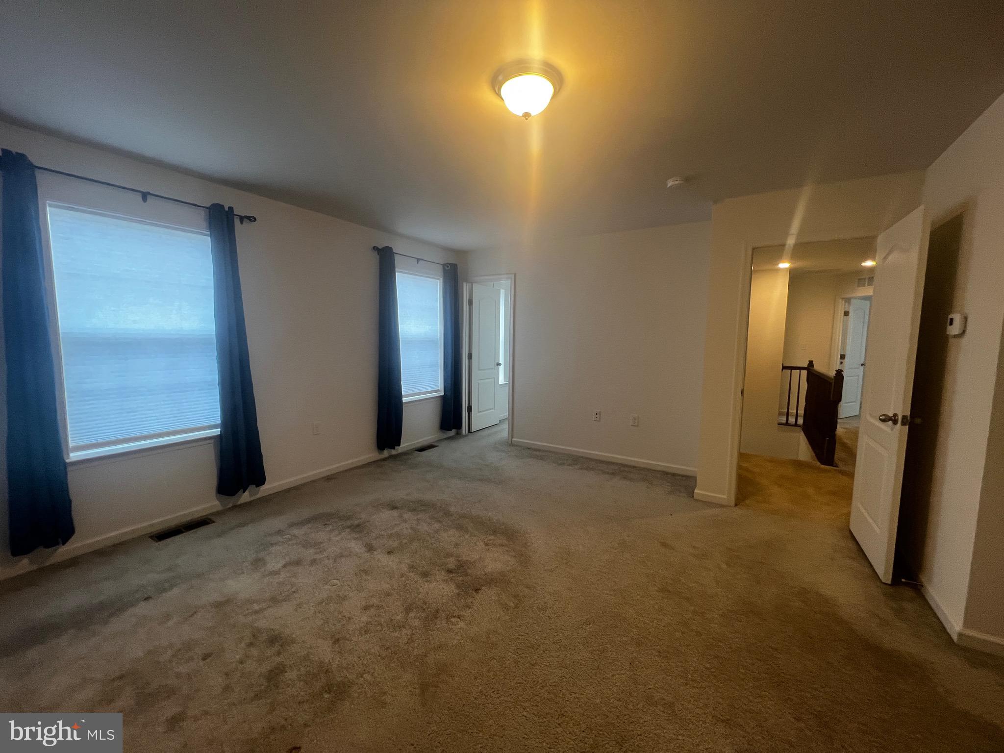 MCCAULEY CROSSING - Residential Lease