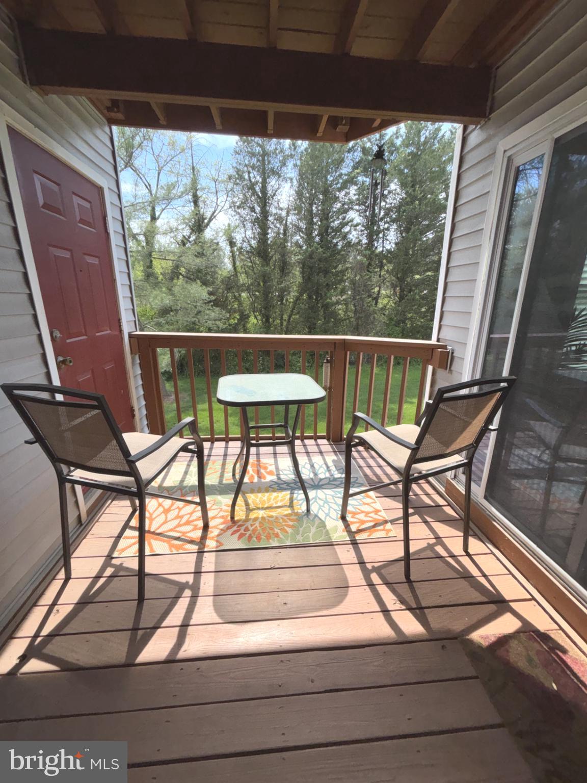 RIVERCHASE - Residential