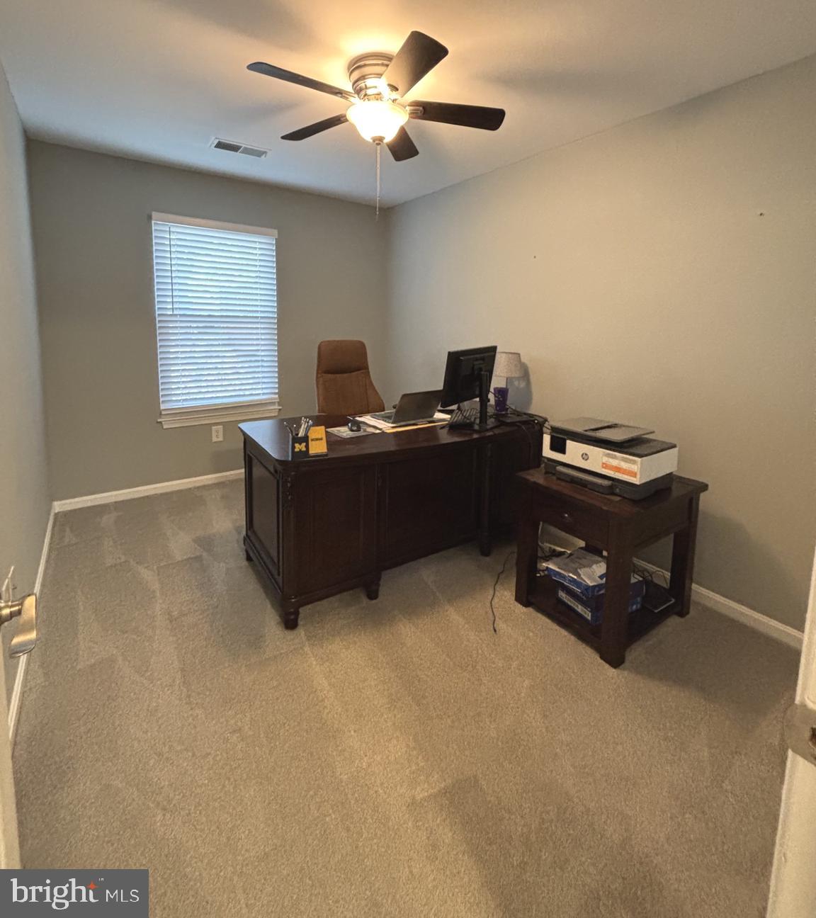 RIVERCHASE - Residential