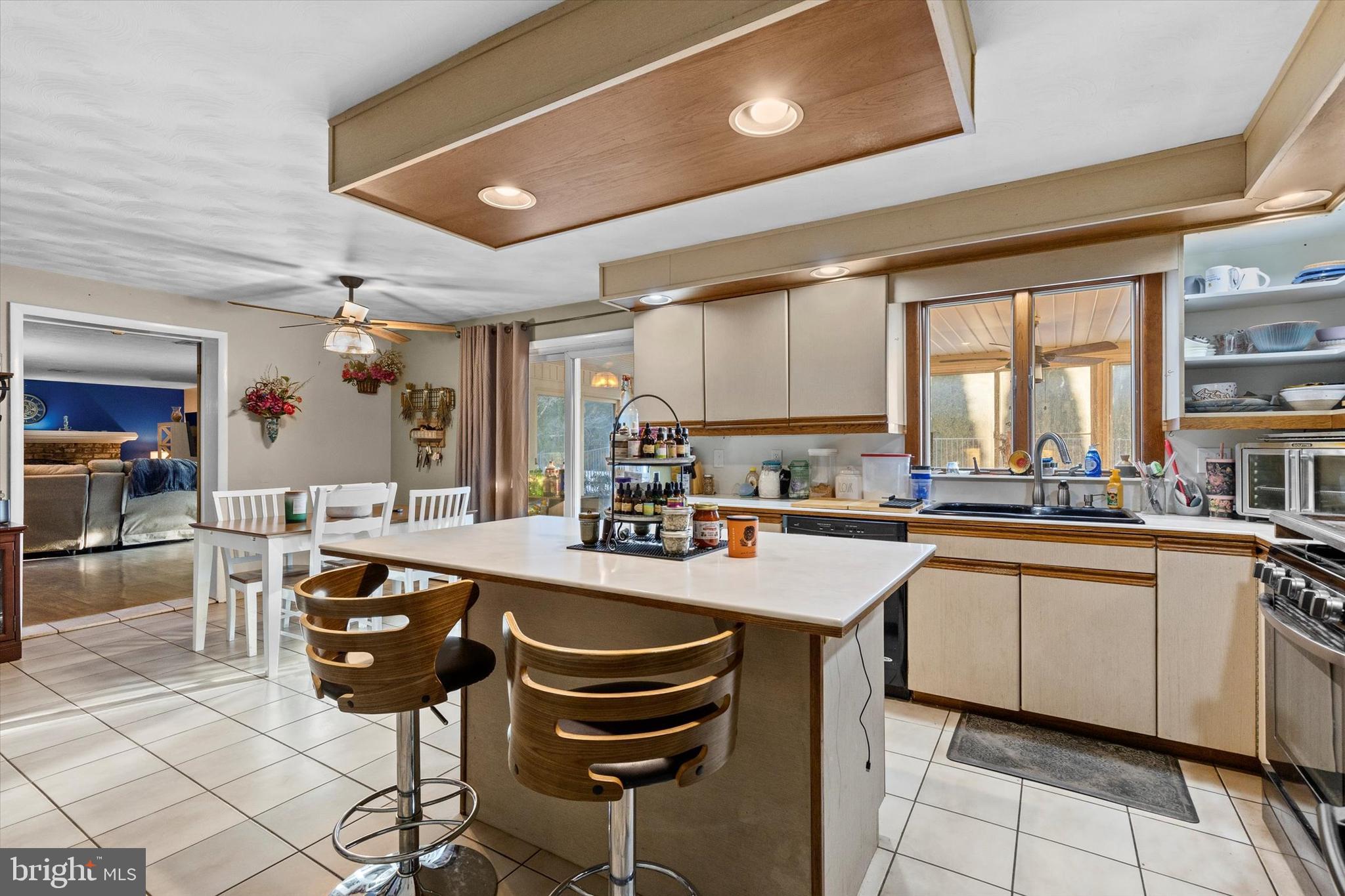 YORK TWP - Residential