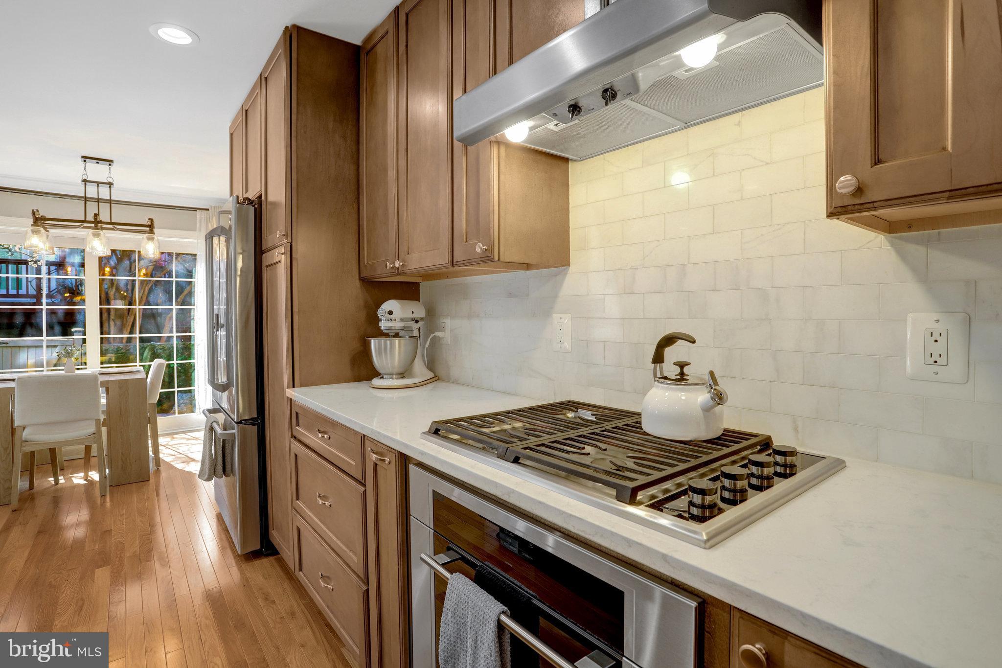 LANDMARK MEWS - Residential